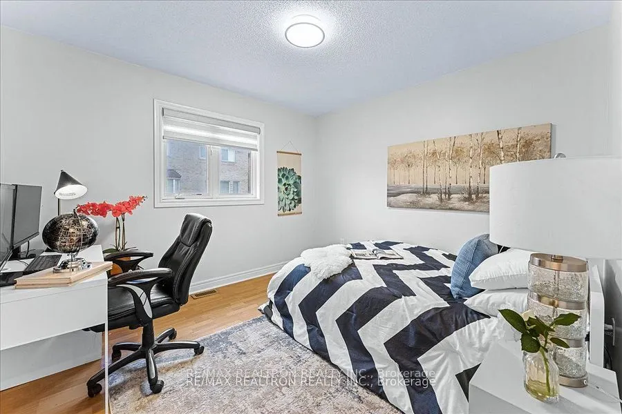 129 Flagstone Way
