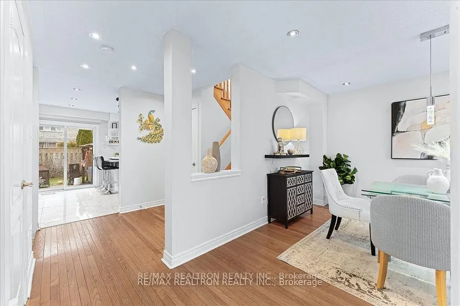 129 Flagstone Way