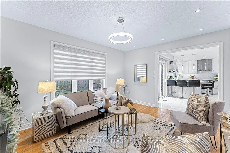 129 Flagstone Way