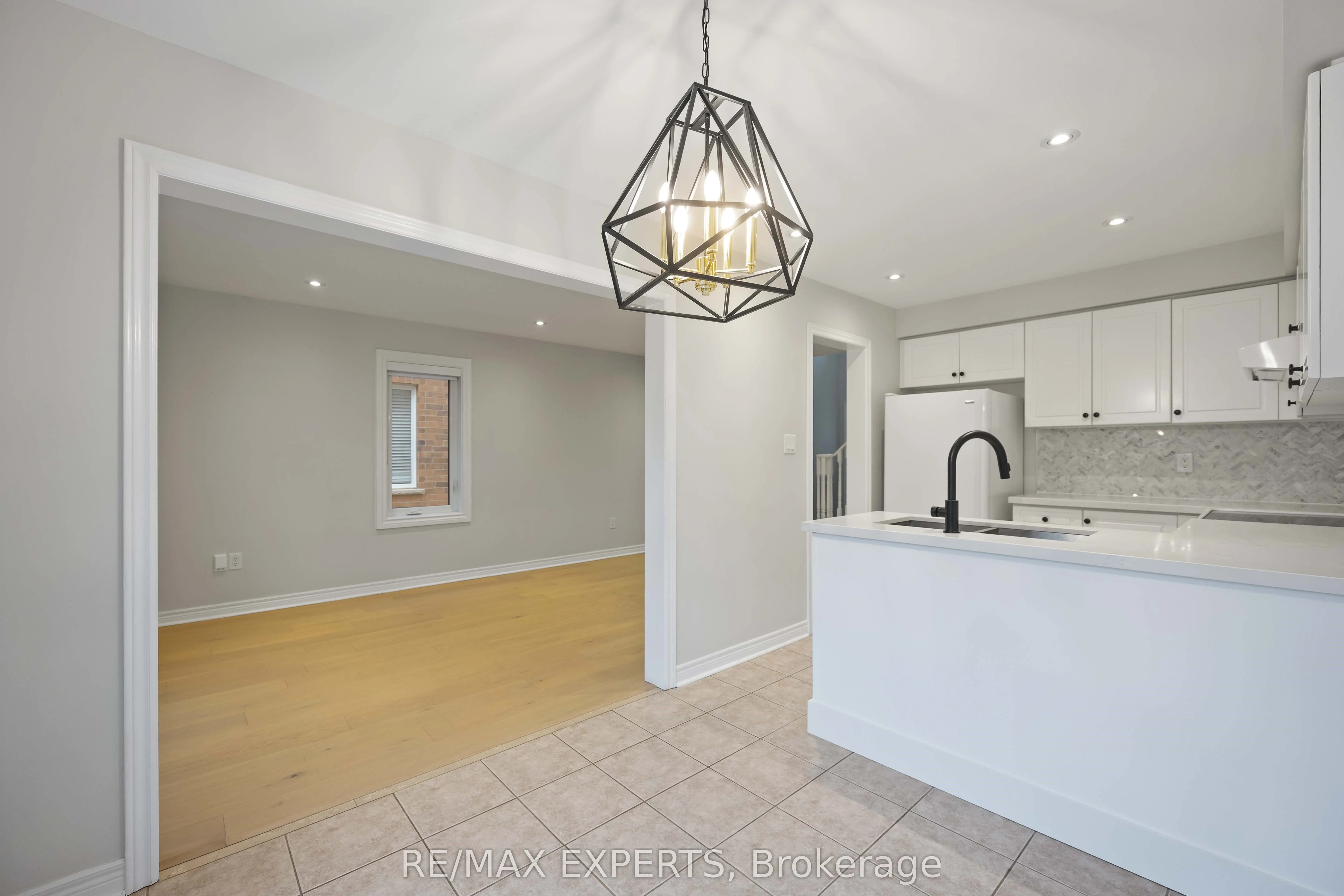 22 Laura Sabrina Drive