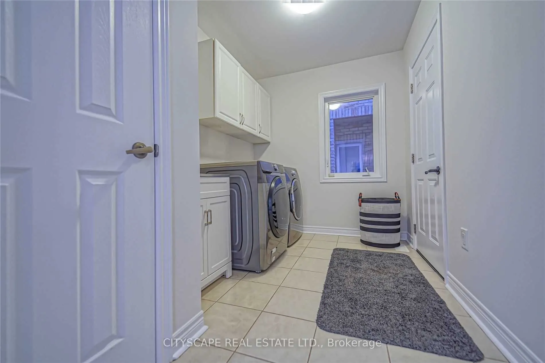 37 Silk Oak Court
