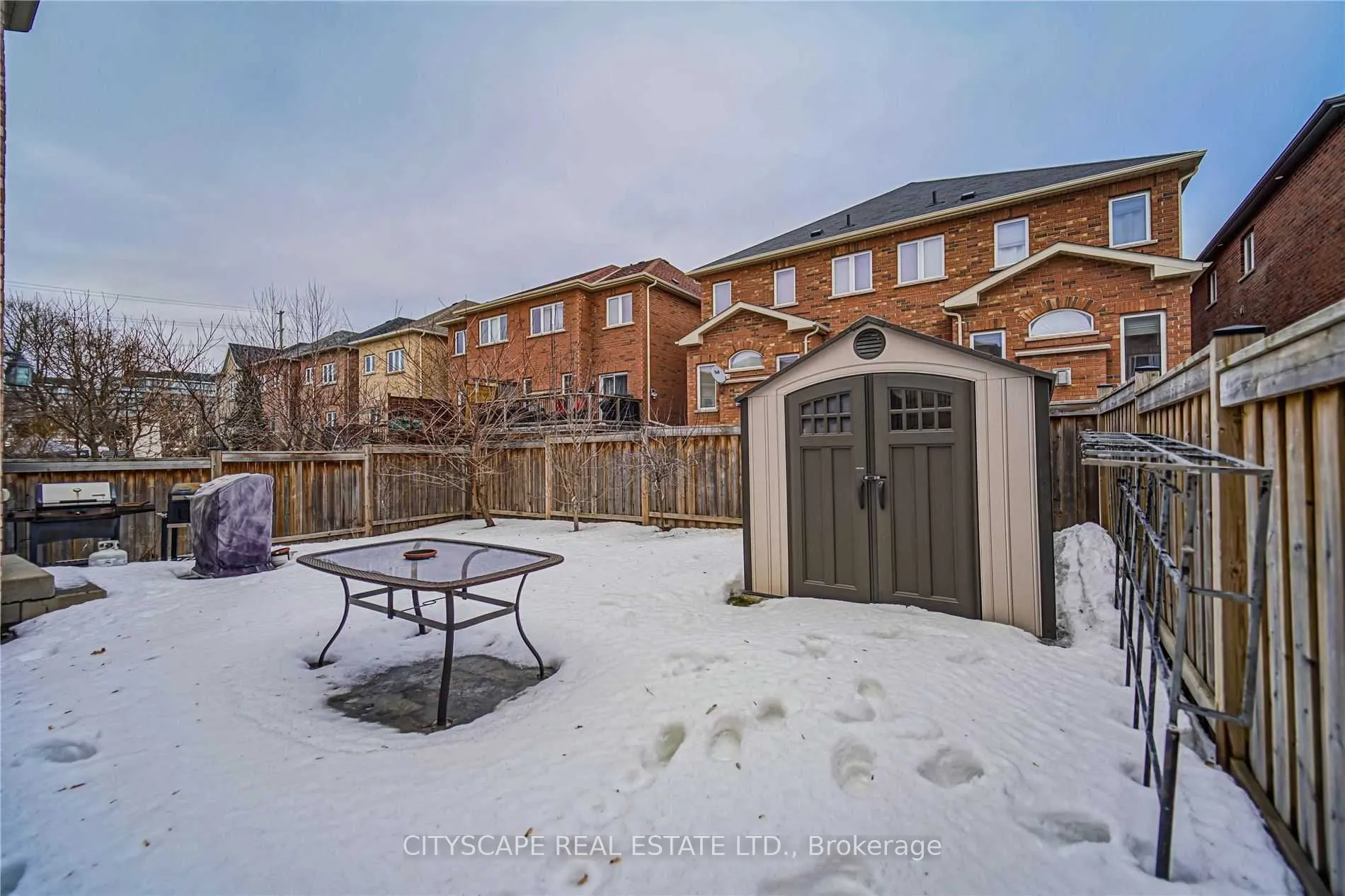 37 Silk Oak Court