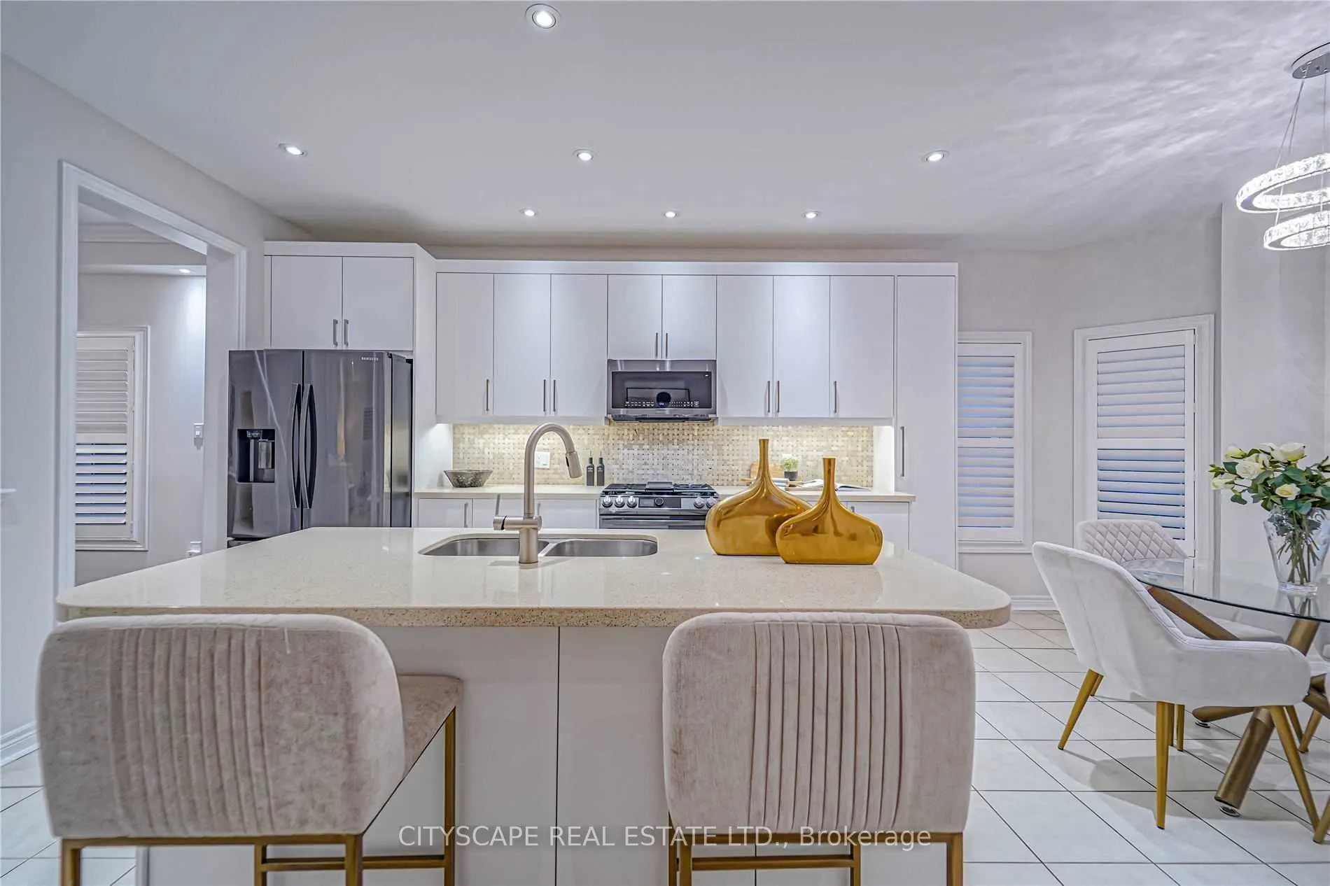 37 Silk Oak Court