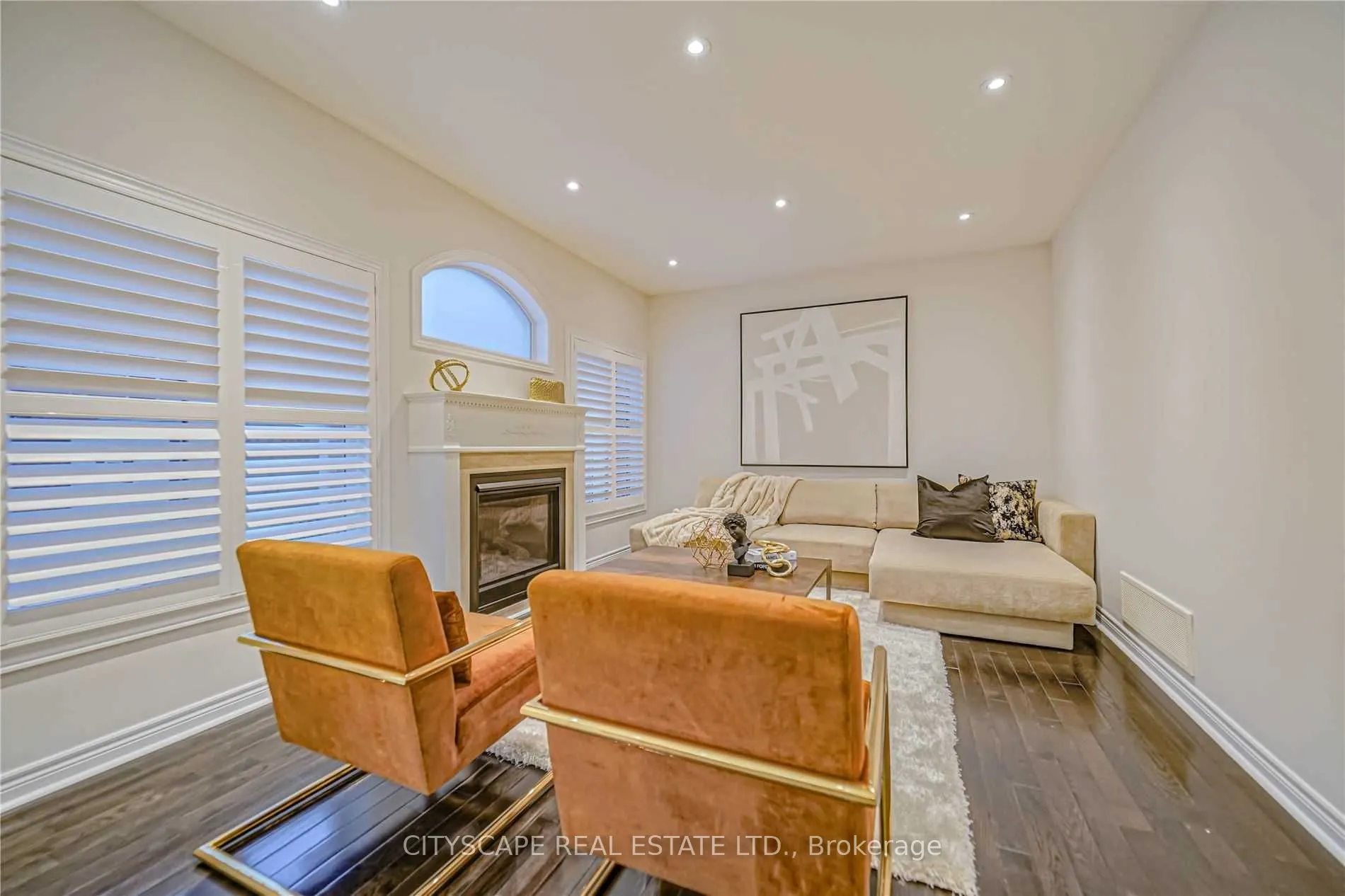 37 Silk Oak Court