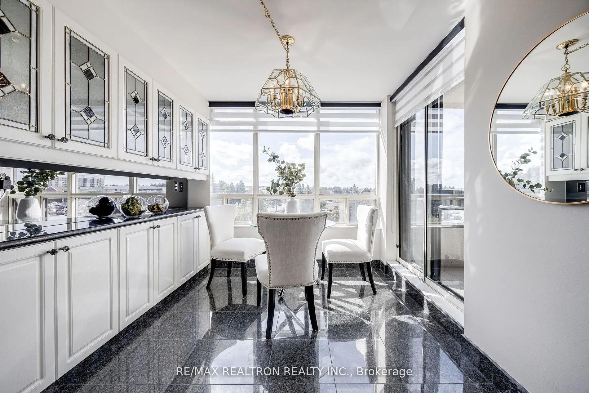 343 Clark Avenue W, #502