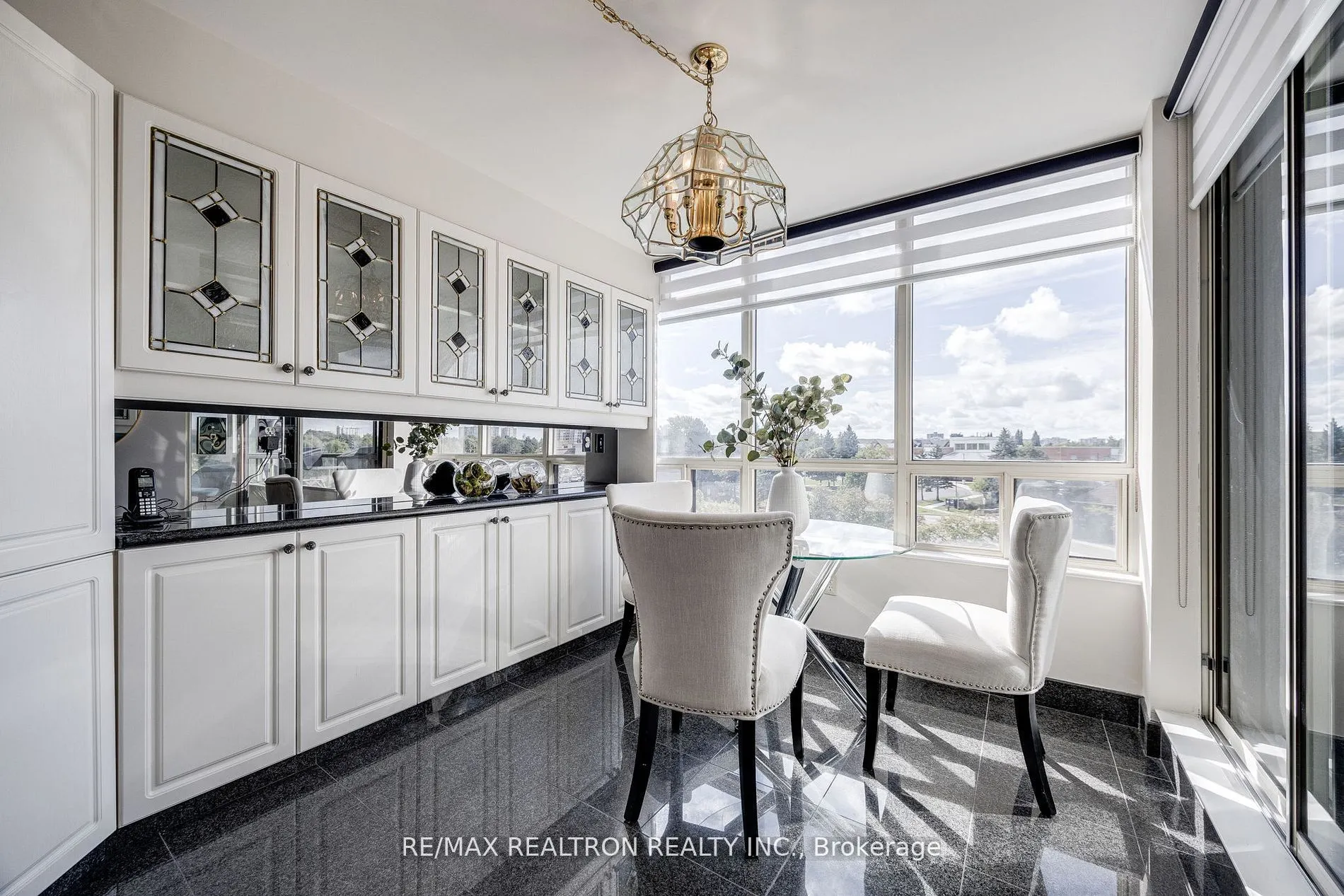 343 Clark Avenue W, #502