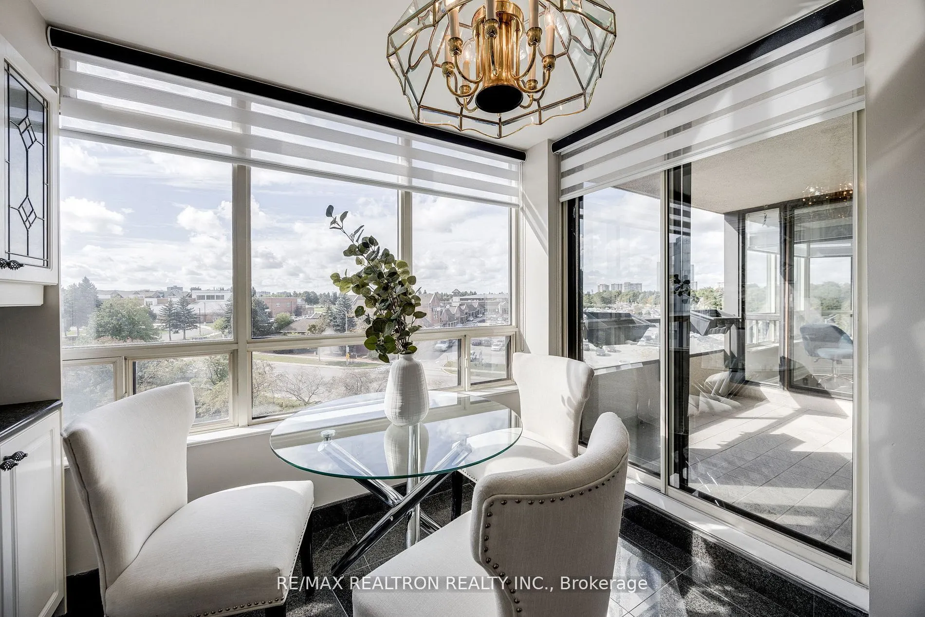 343 Clark Avenue W, #502