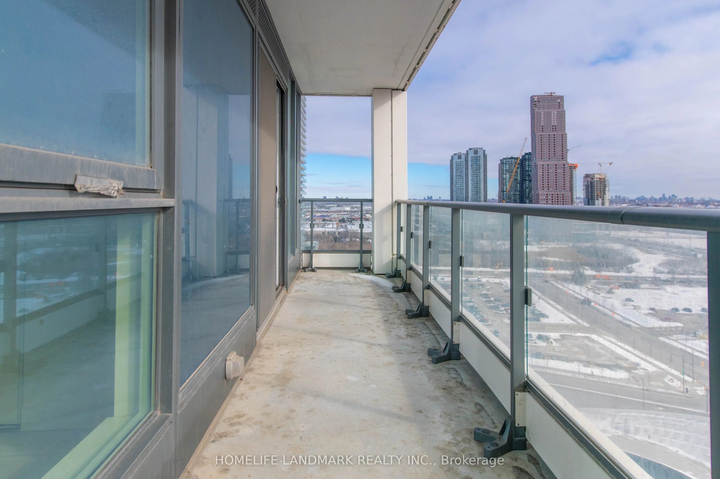 5 buttermill Avenue, #2103