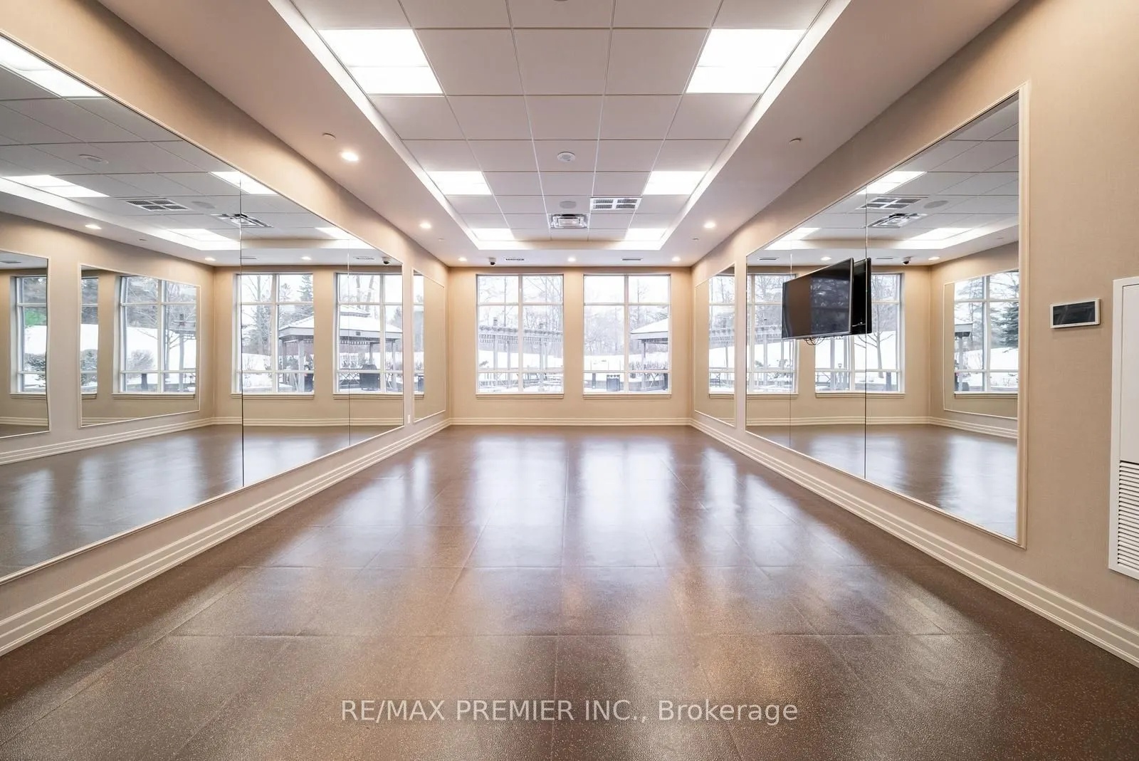 9255 Jane Street, #602