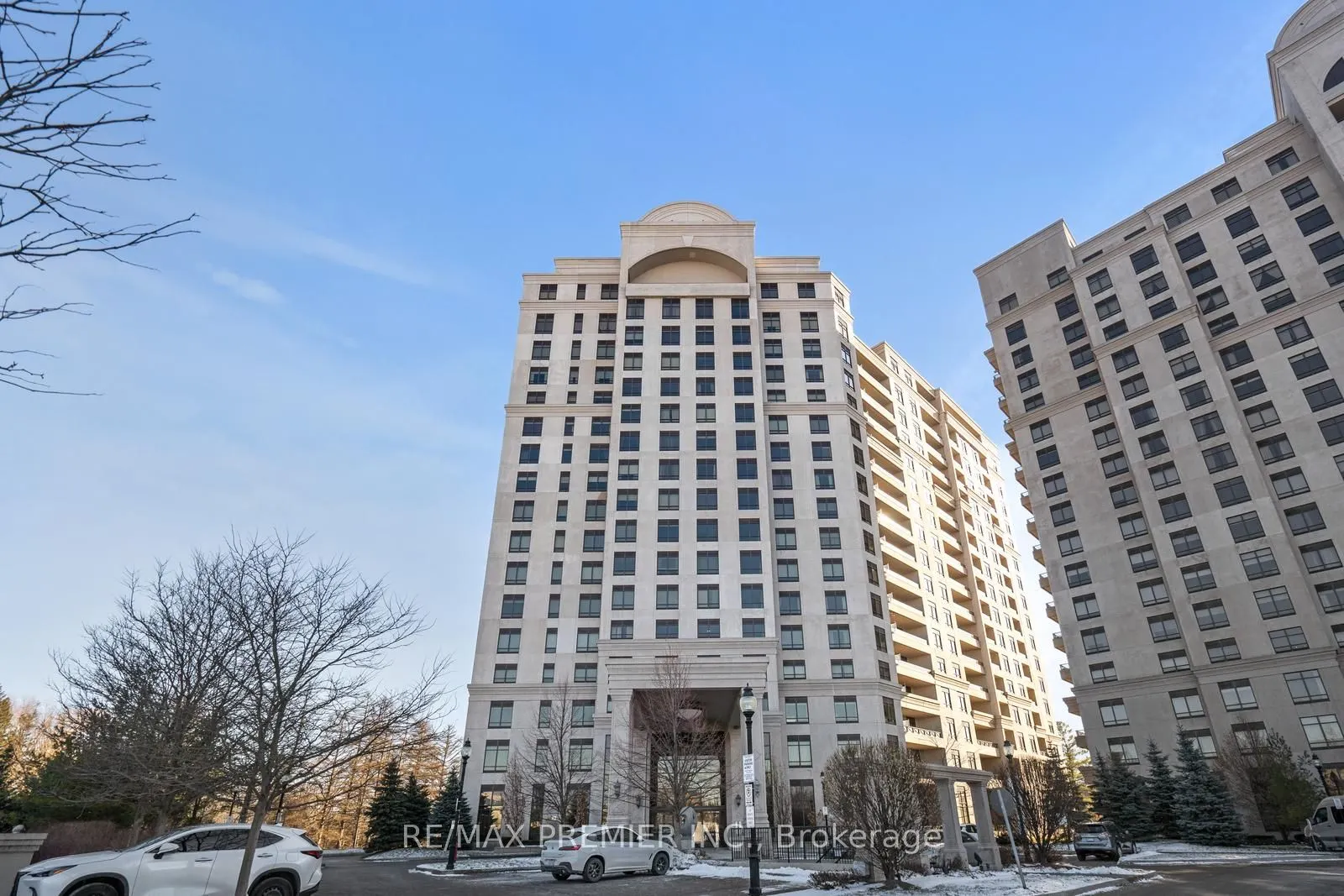9255 Jane Street, #602