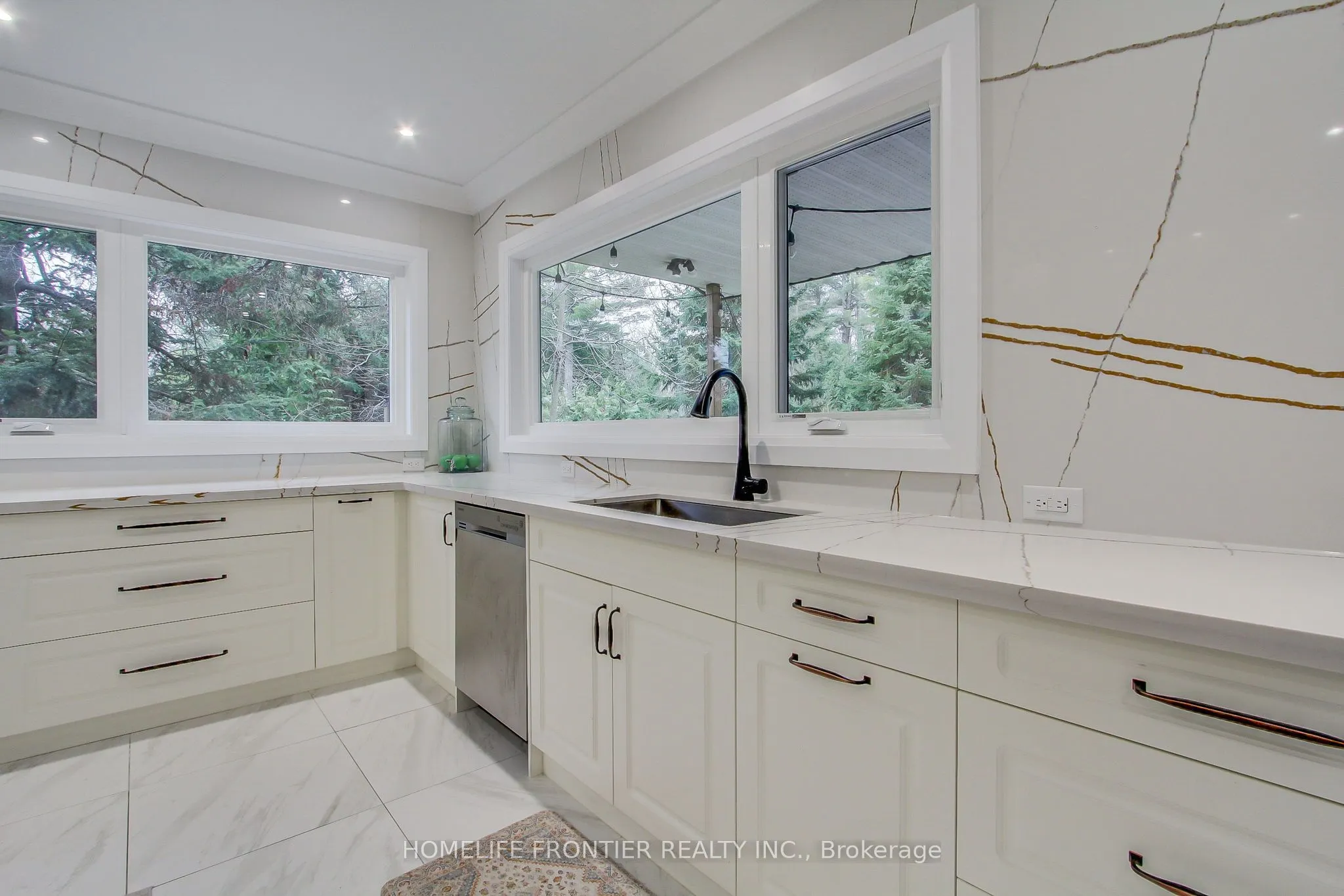 177 Hedge Road