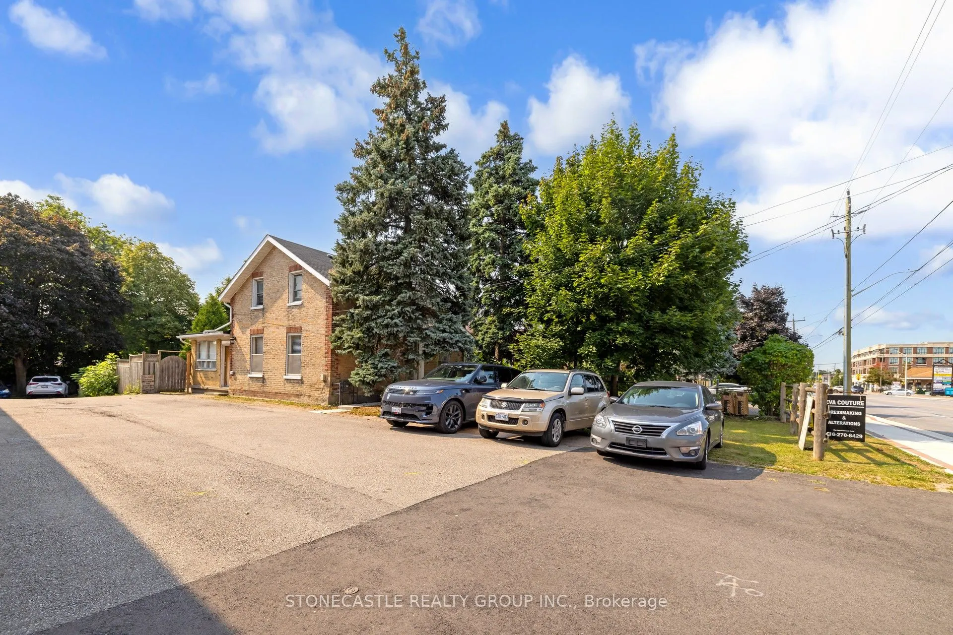 2321 Major Mackenzie Drive W