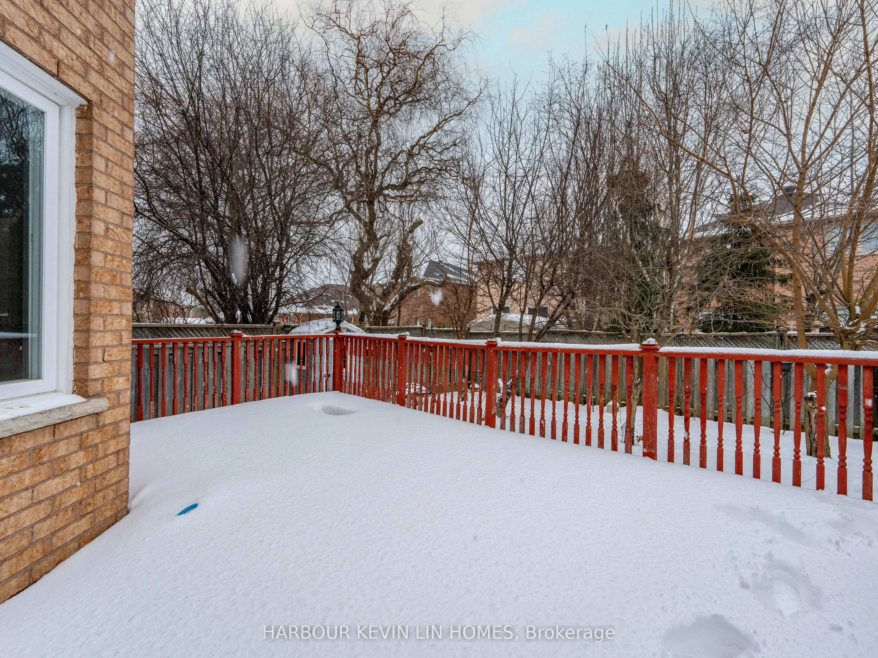 Main - 67 Sunridge Street