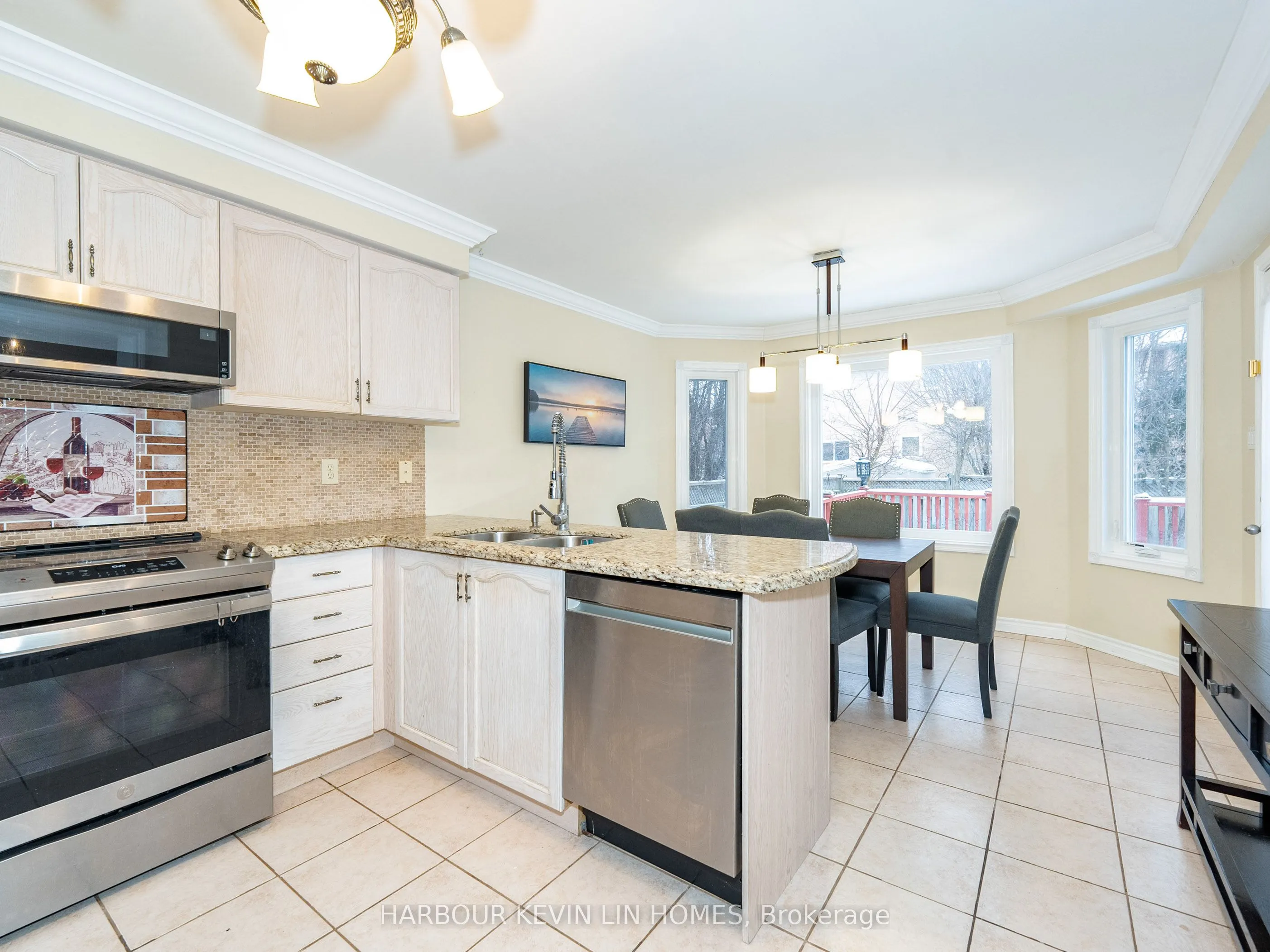 Main - 67 Sunridge Street