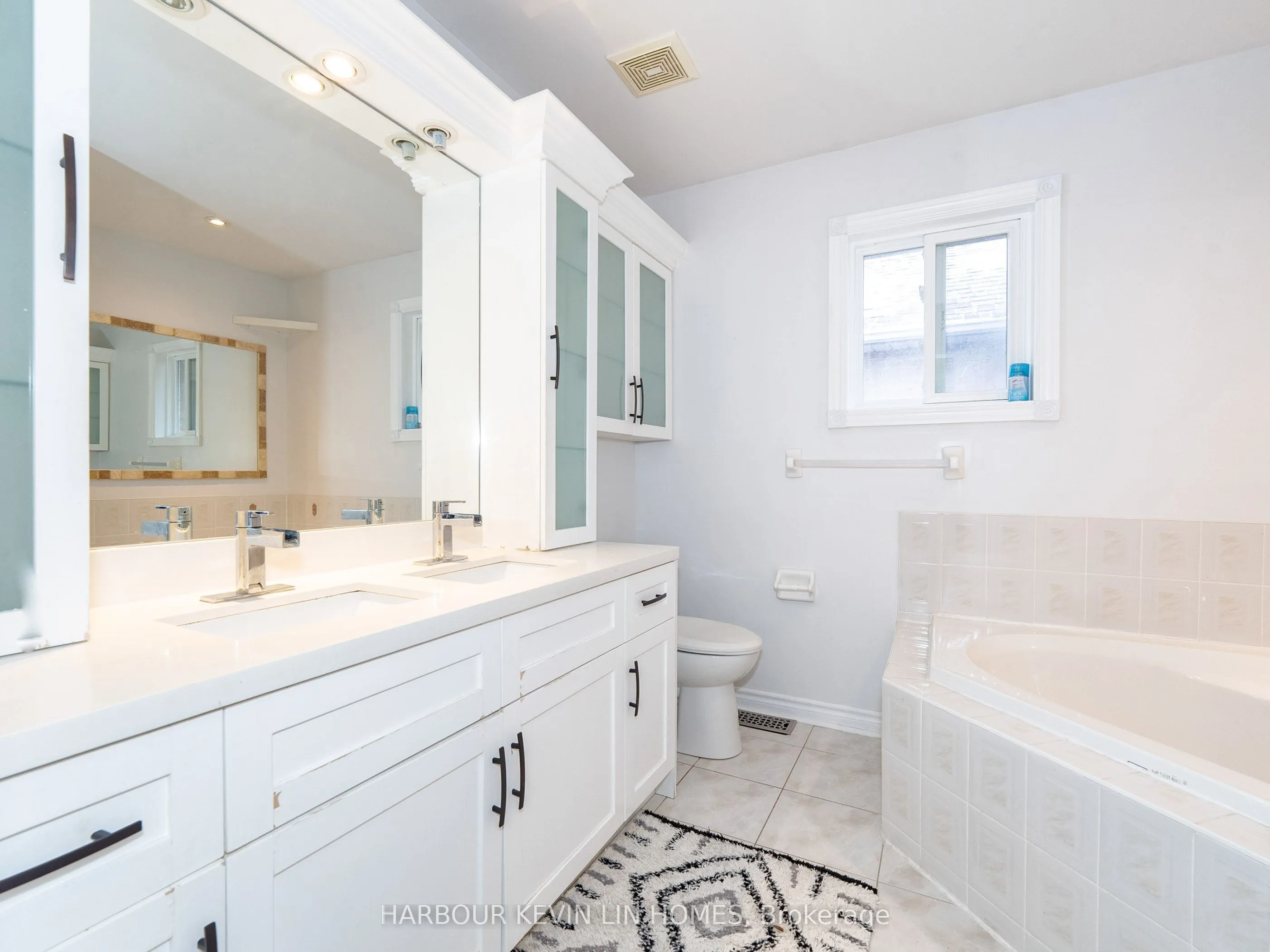 Main - 67 Sunridge Street