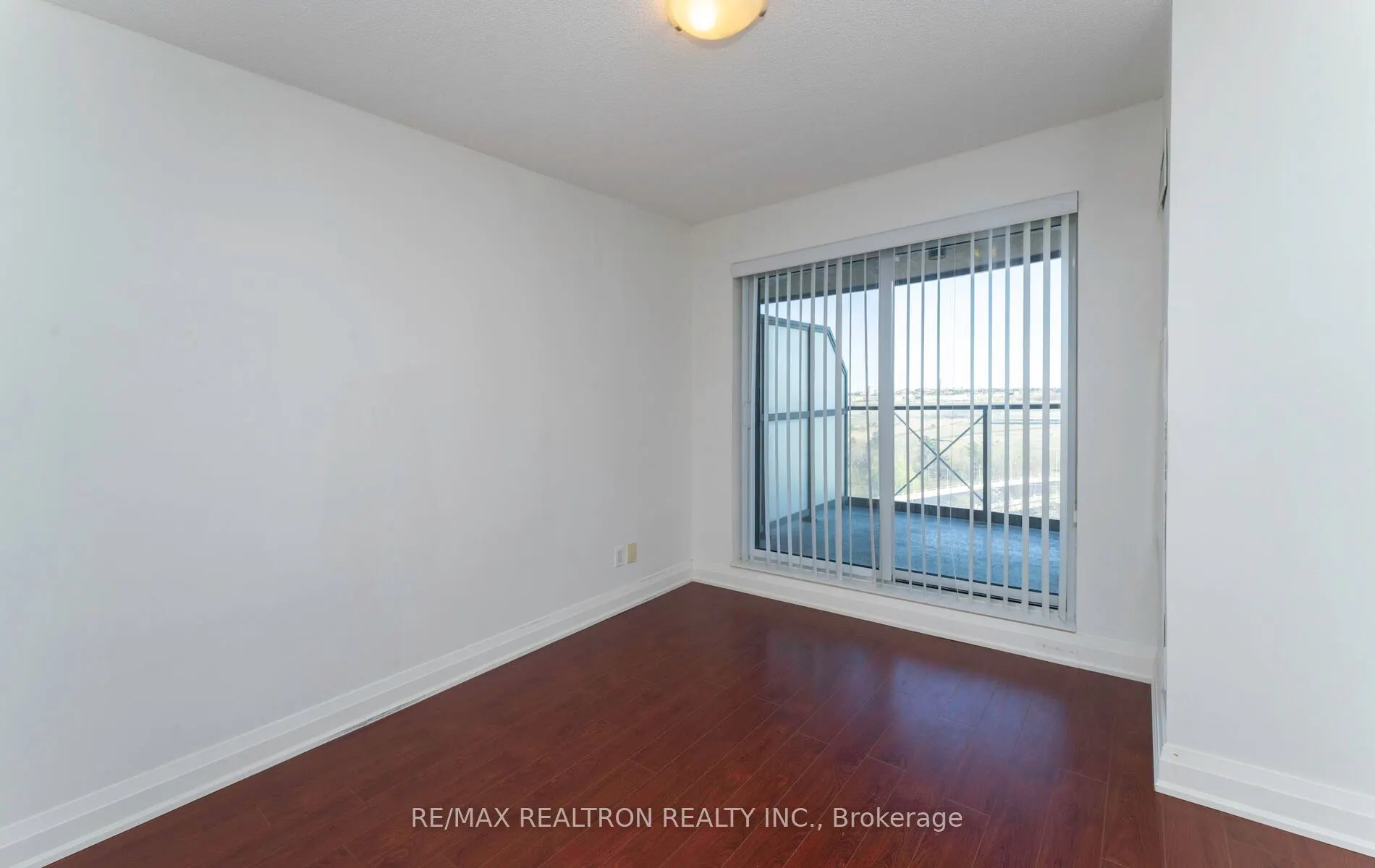 1 Uptown Drive, #1603