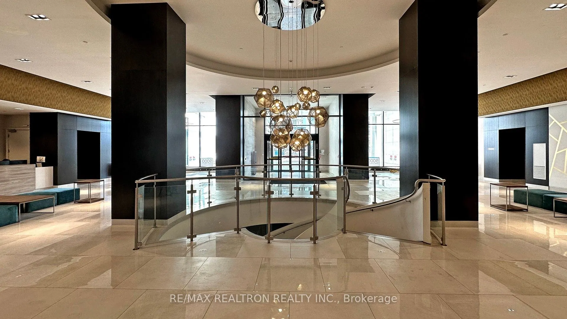 9000 Jane Street, #620