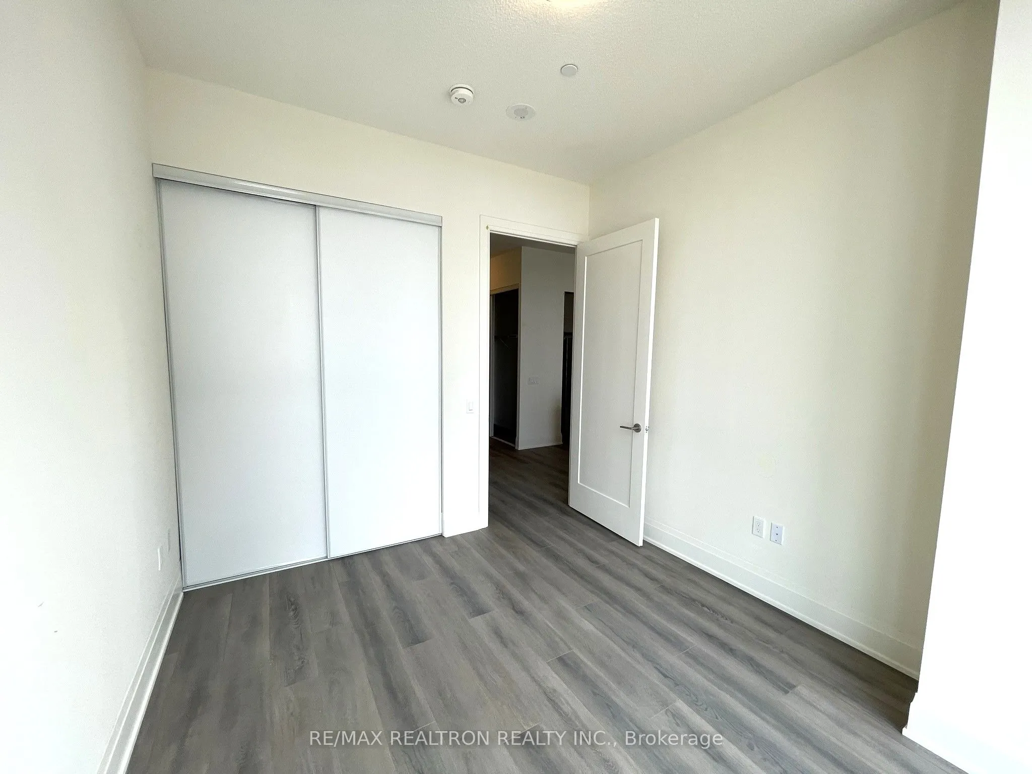 9000 Jane Street, #620