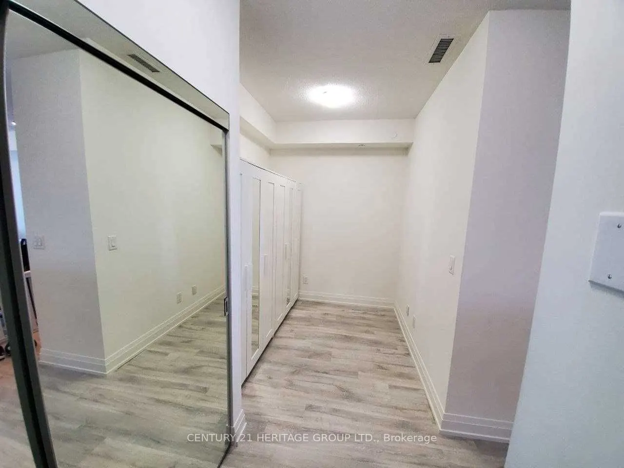 3600 Highway 7 Road, #1707