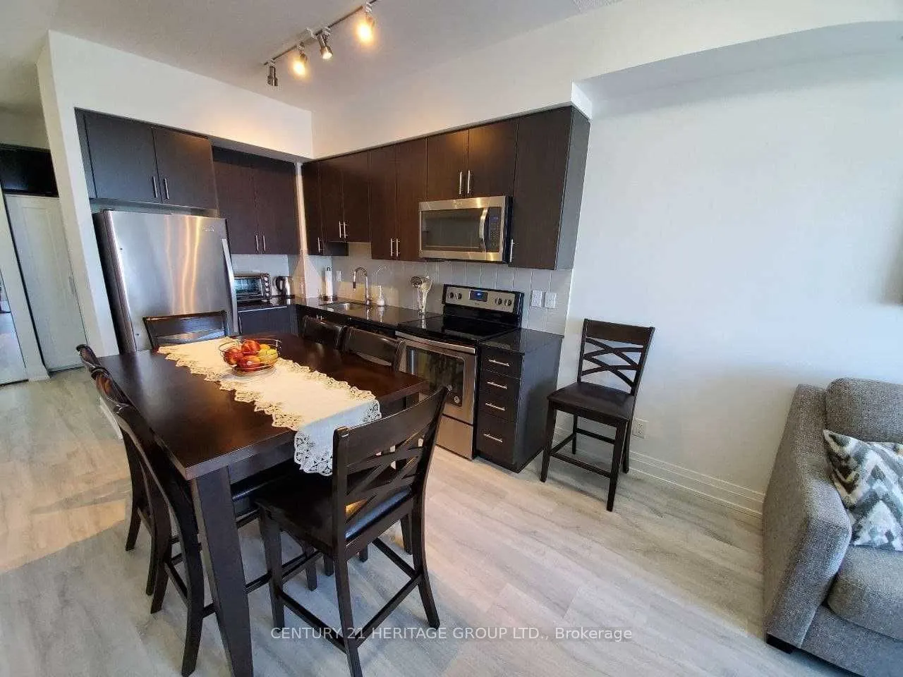 3600 Highway 7 Road, #1707
