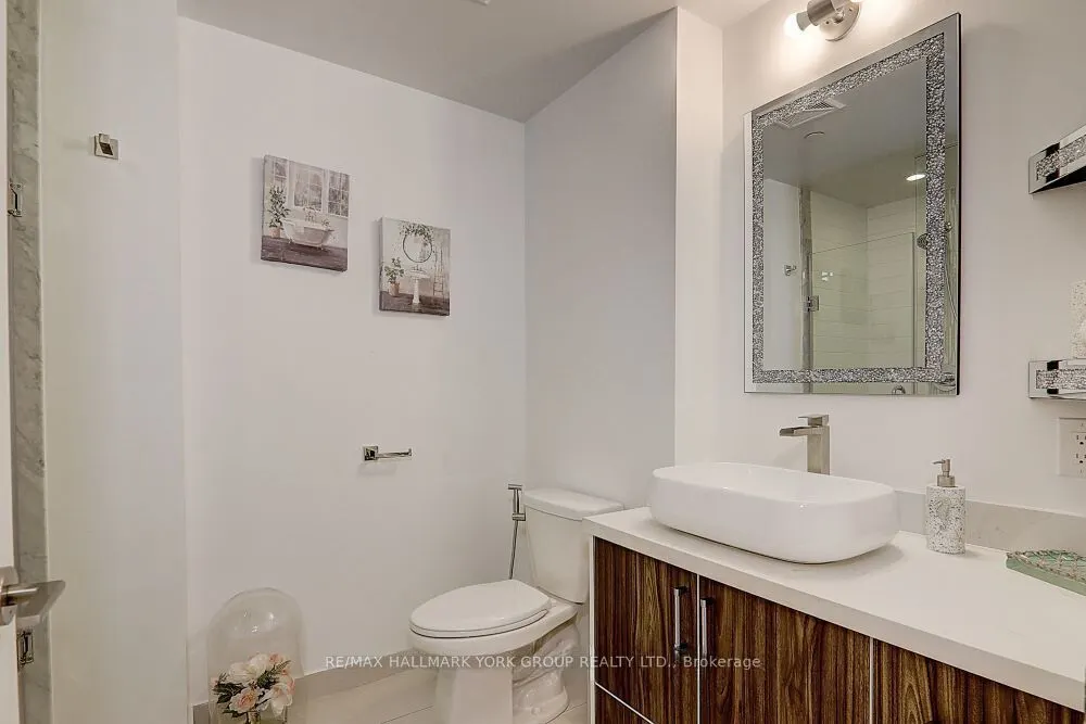 55 Oneida Crescent, #503