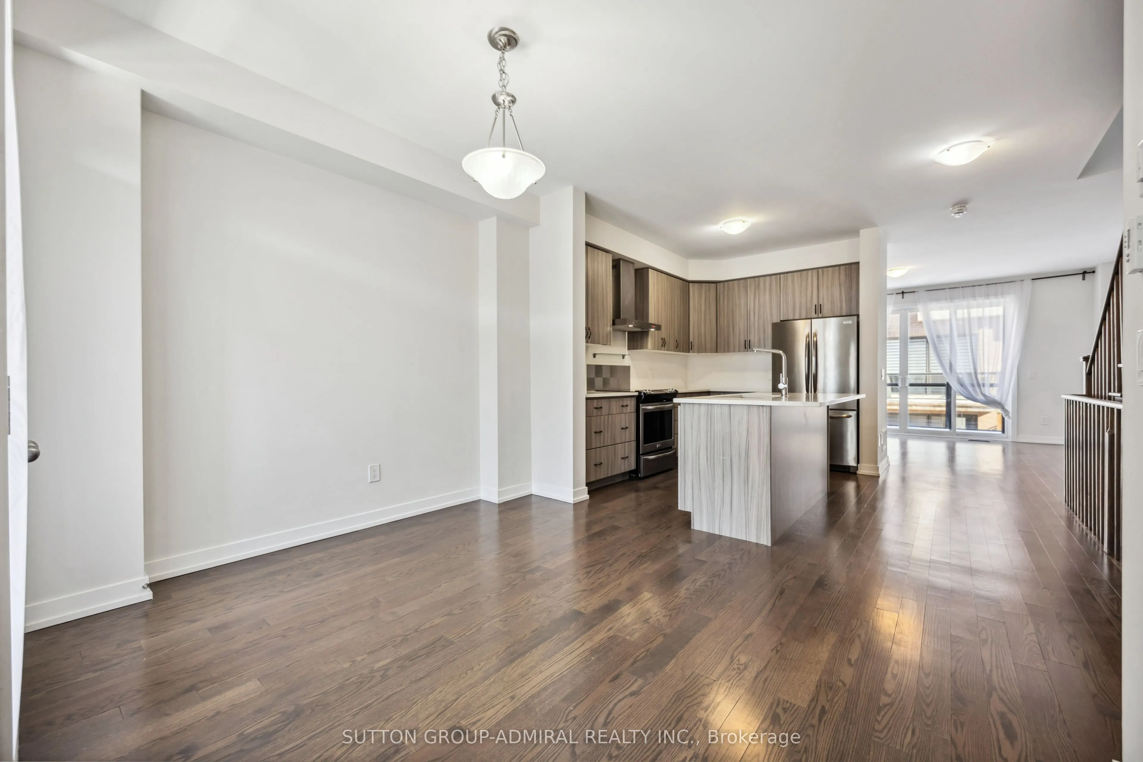84 Glenngarry Crescent