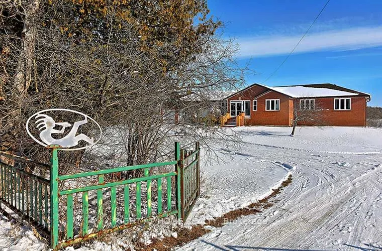 5125 Concession 4 Road