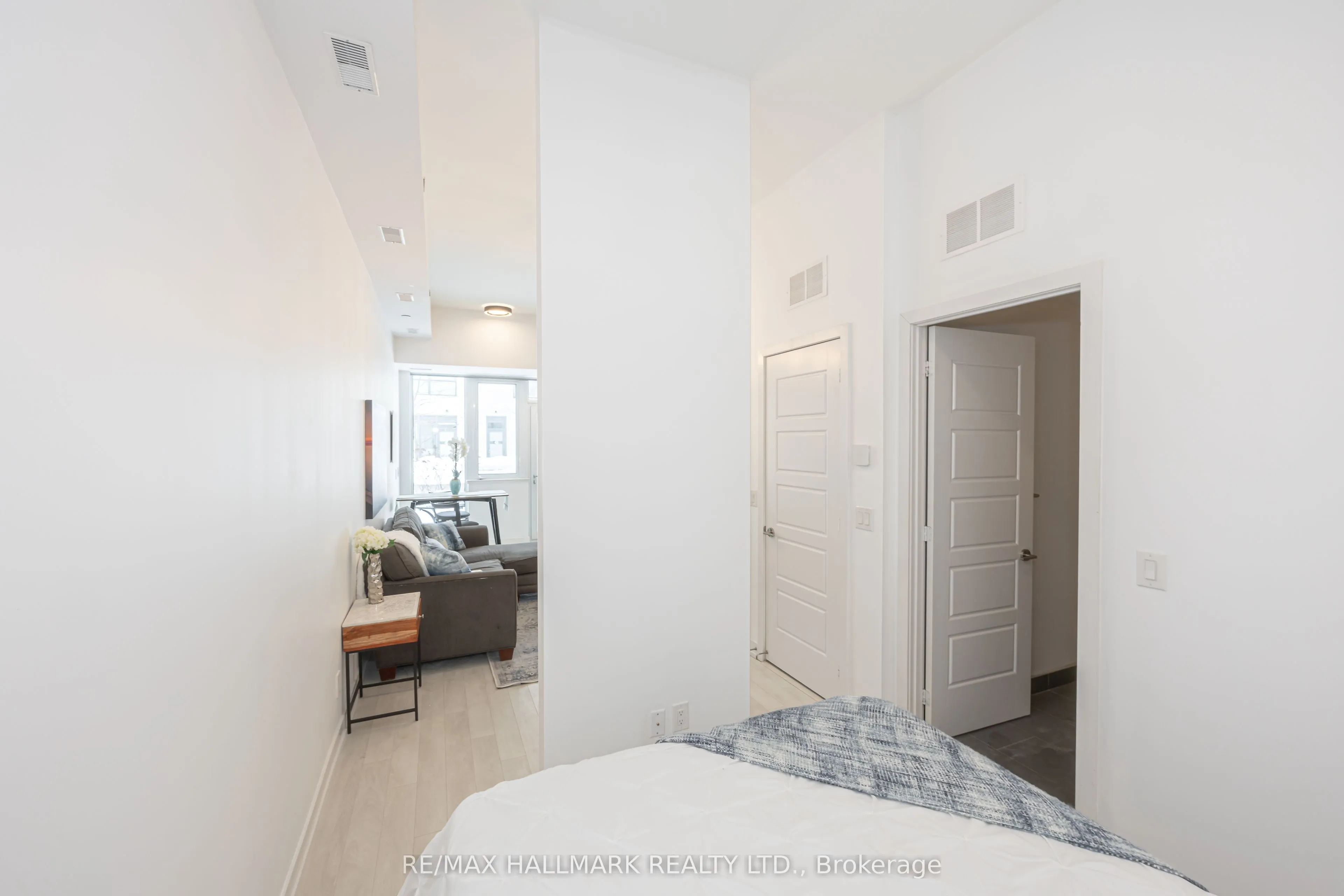 247 Broward Way #31