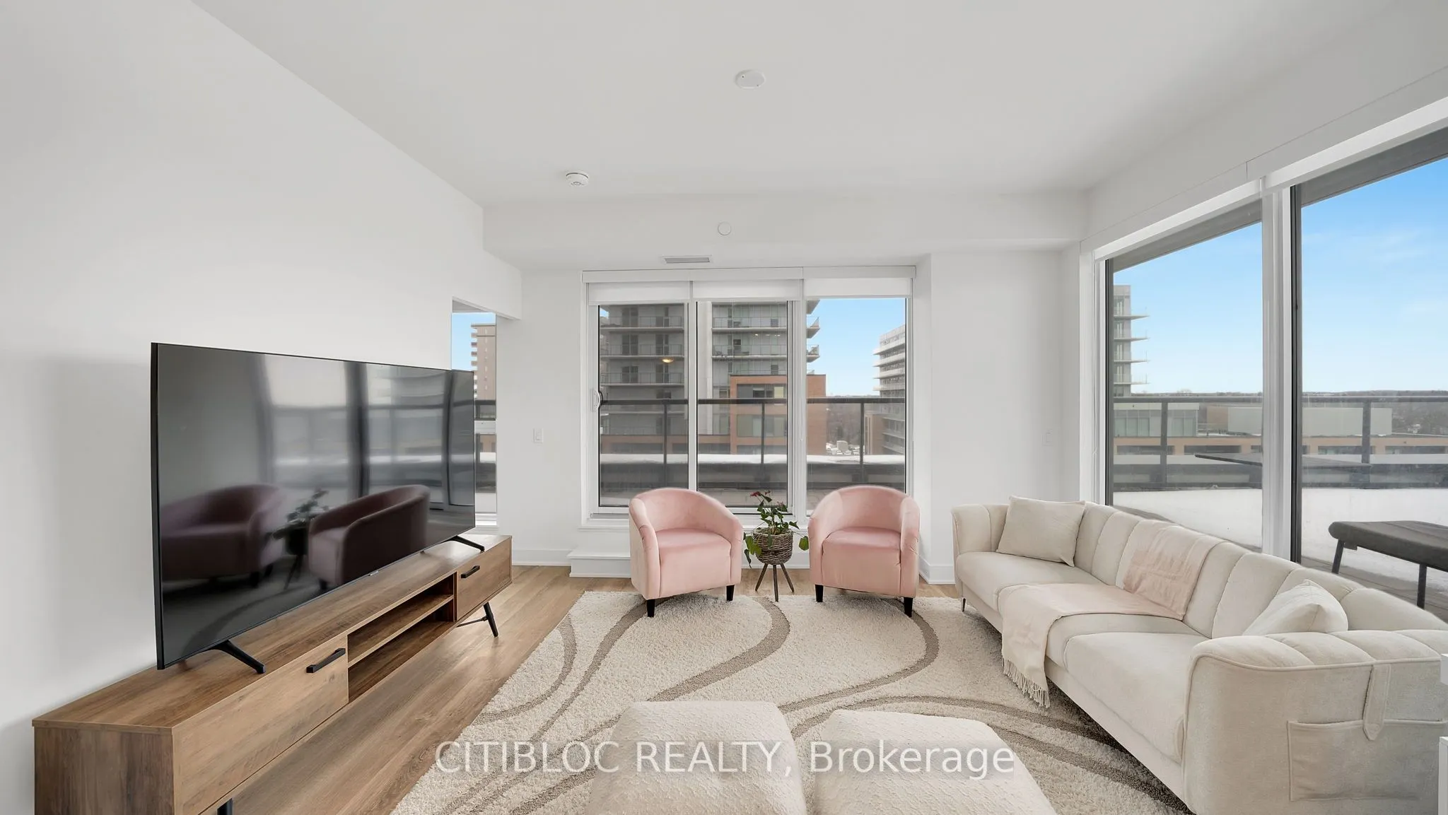 185 Deerfield Road, #503