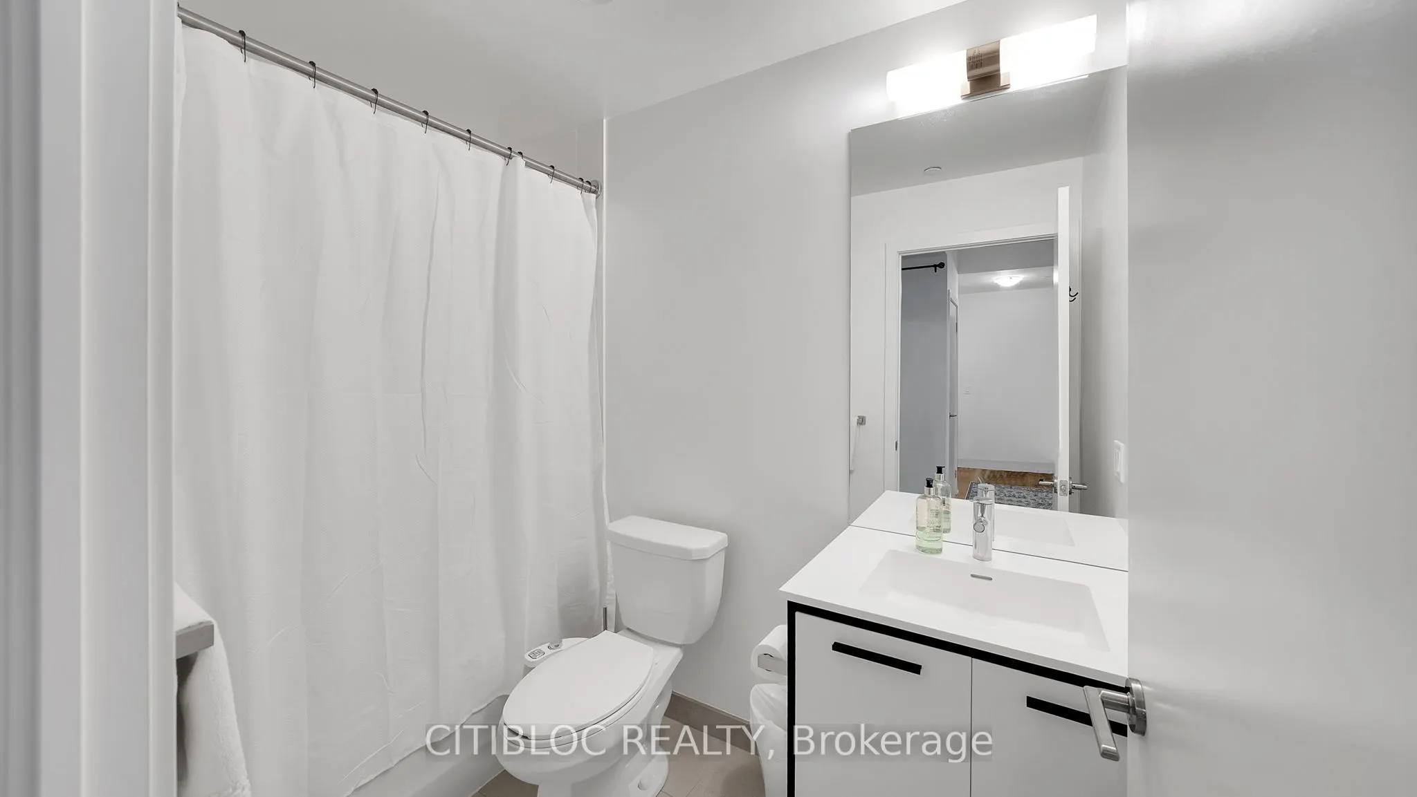 185 Deerfield Road, #503