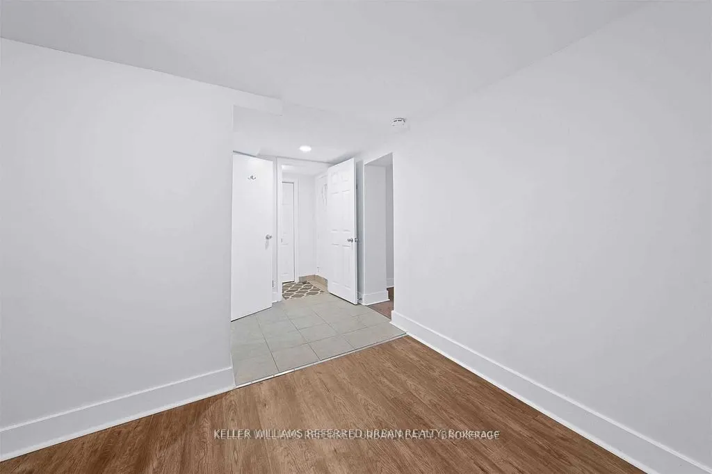 86 Morgan Avenue, #Lower