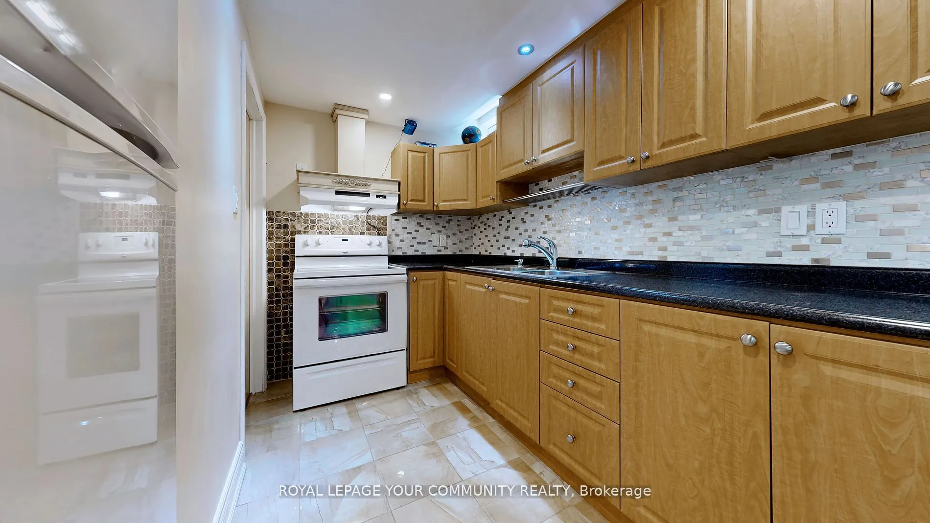 1 Heathfield Avenue
