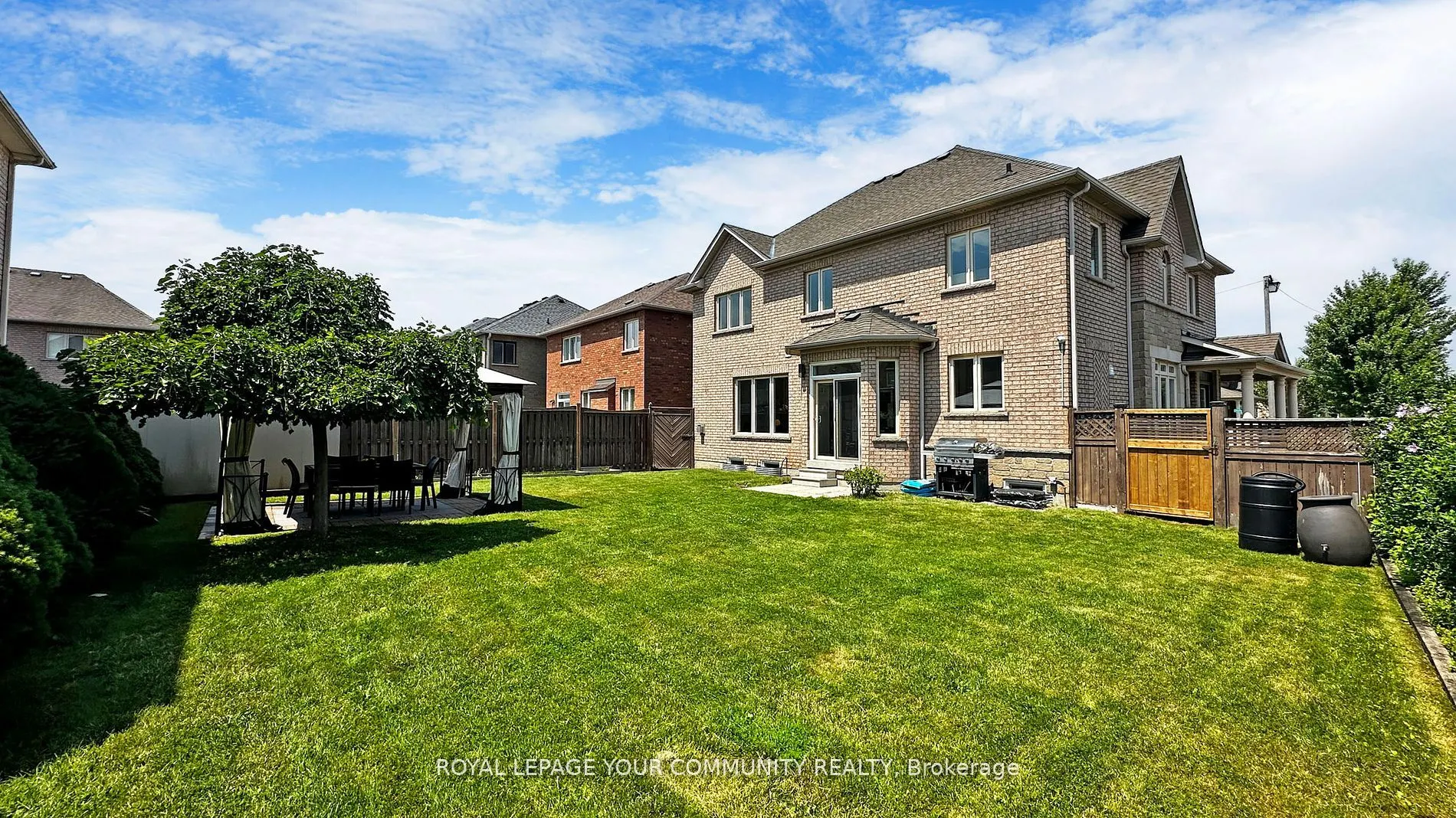 1 Heathfield Avenue