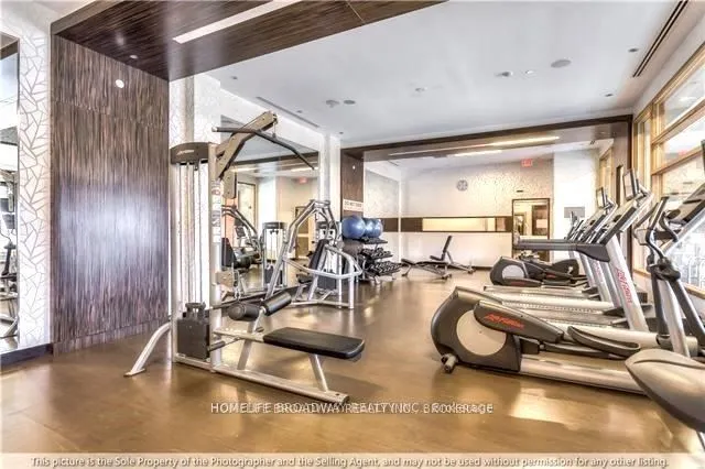 325 South Park Road, #905