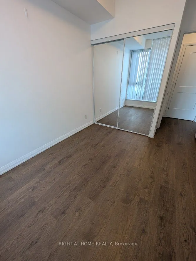 7895 Jane Street, #218