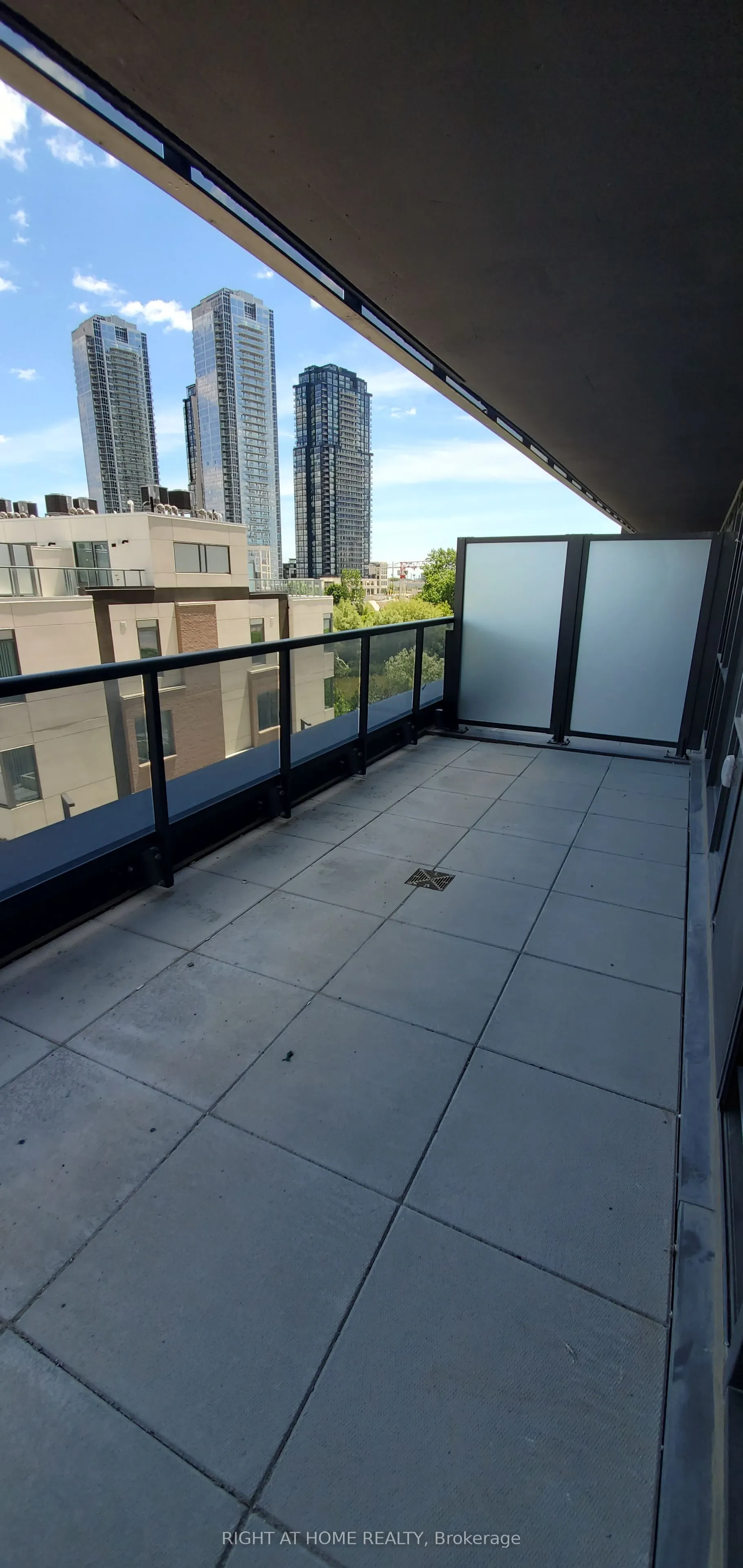 7895 Jane Street, #218