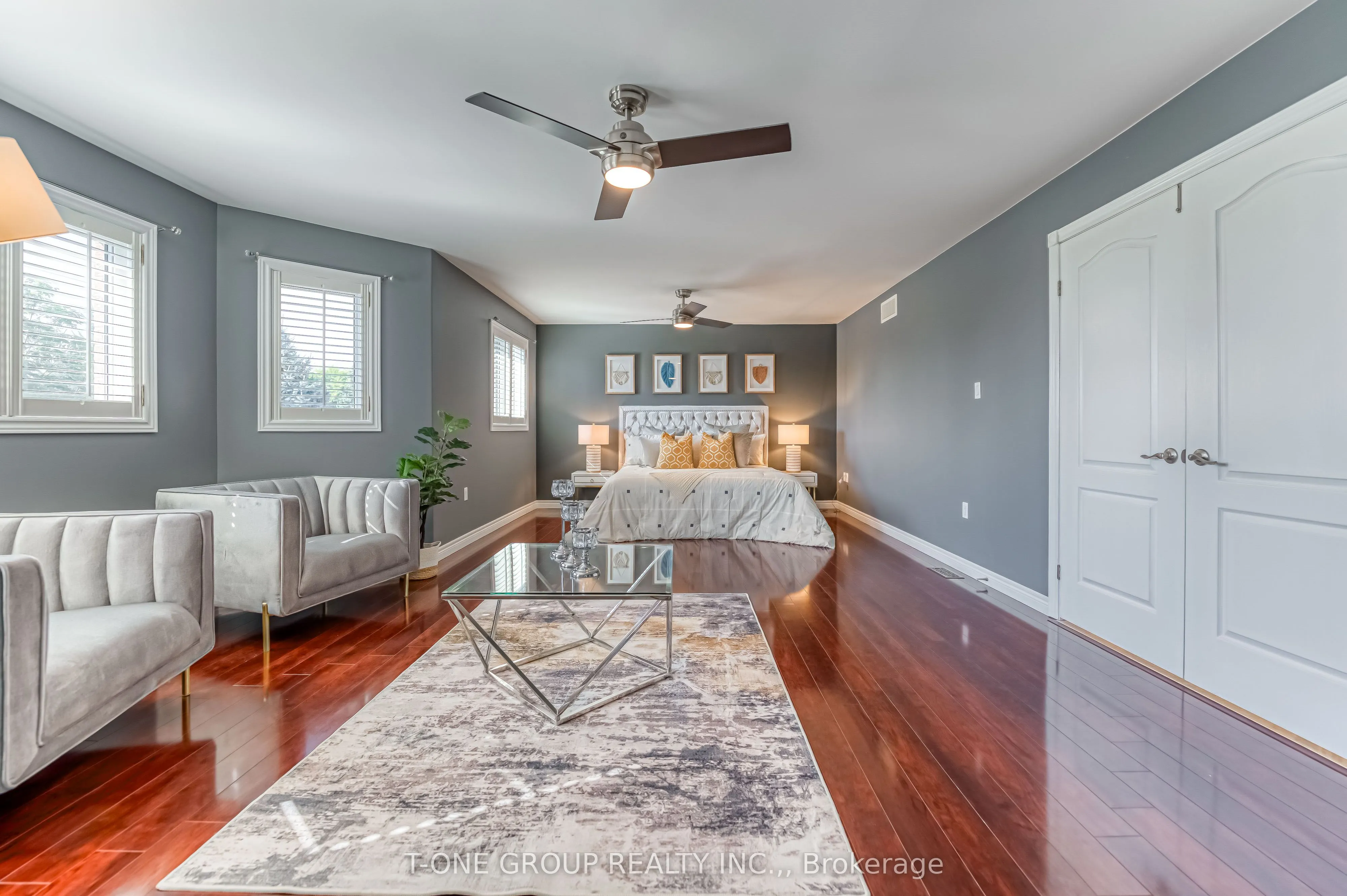 11 Saint Avenue