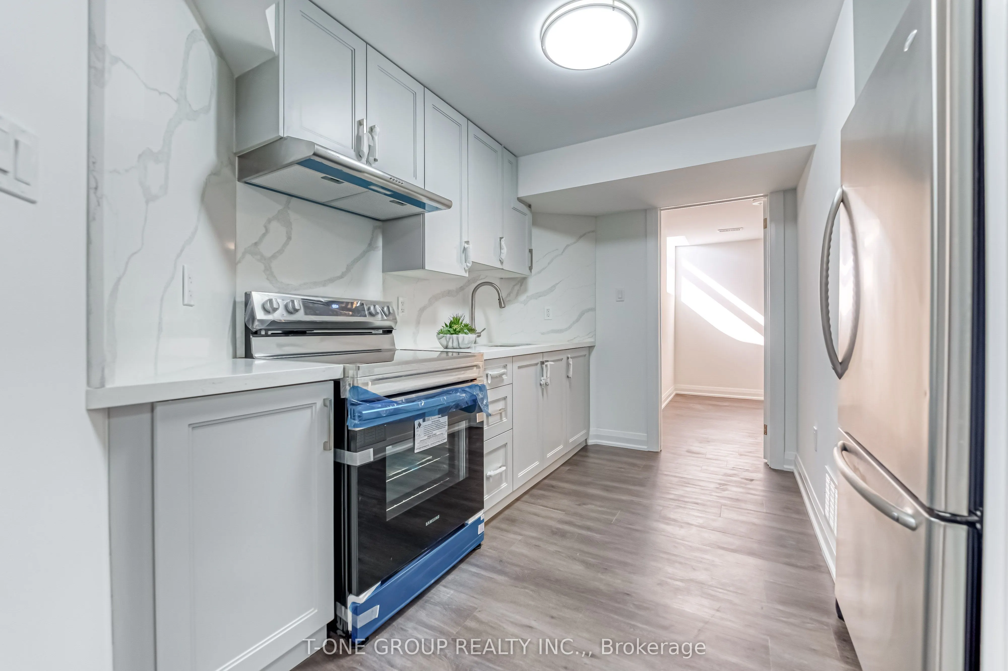 11 Saint Avenue