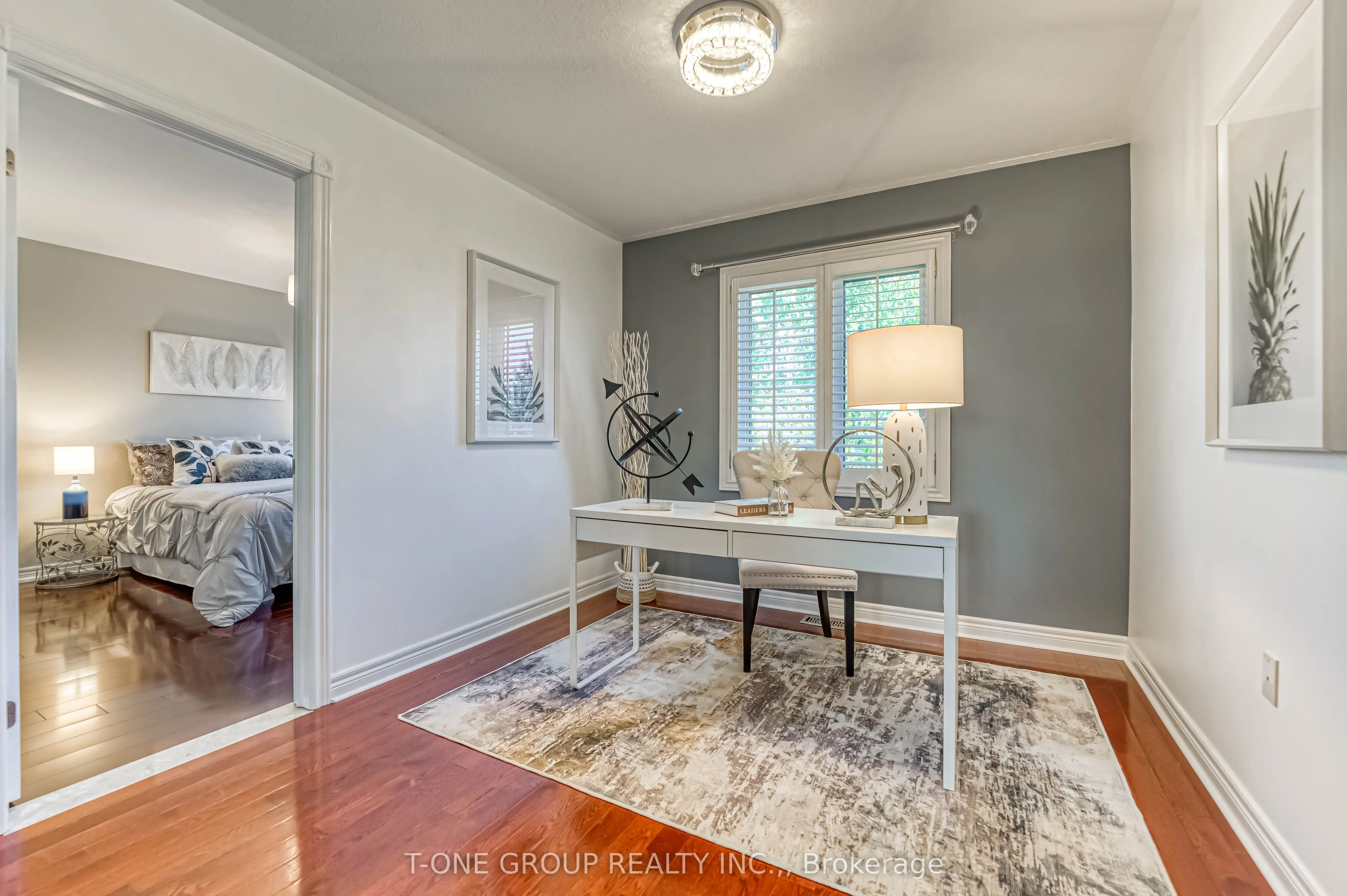 11 Saint Avenue