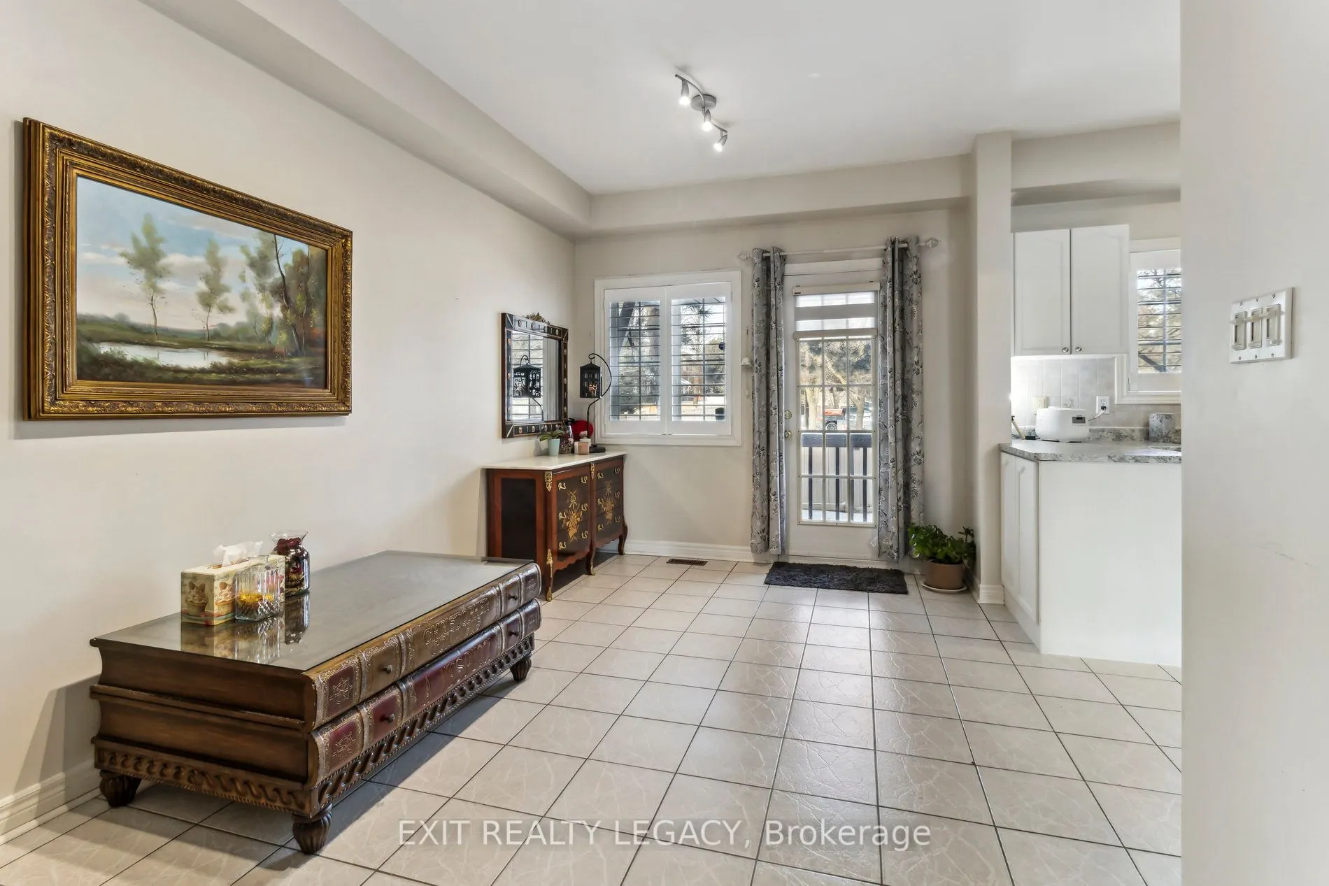 190 Harding Boulevard W, #118