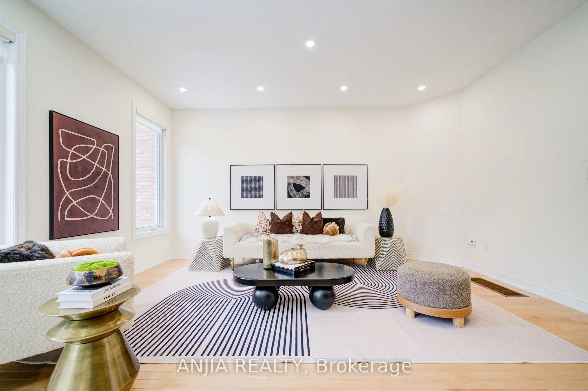 8 Wagner Drive