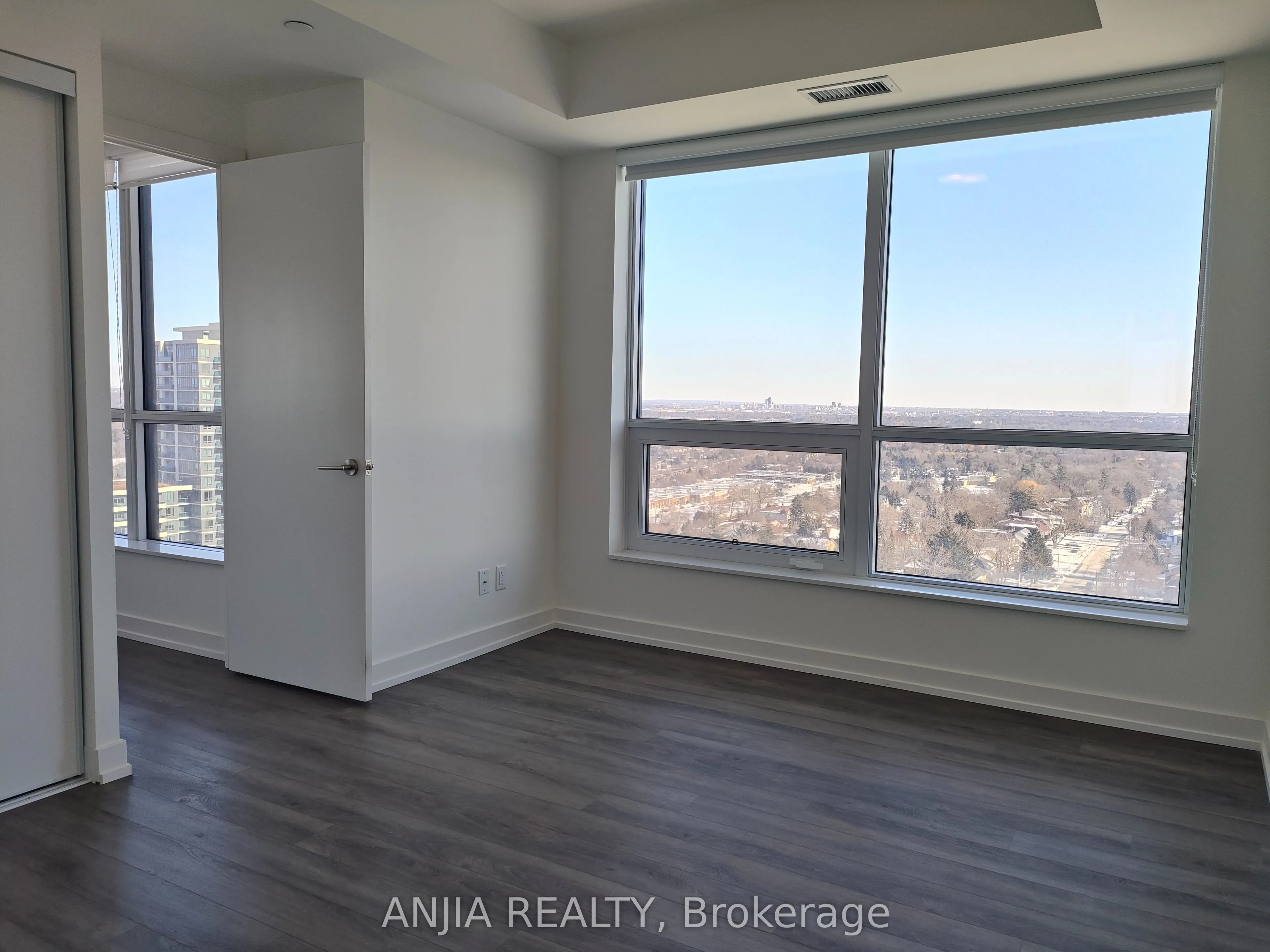 1 Grandview Avenue, #1703