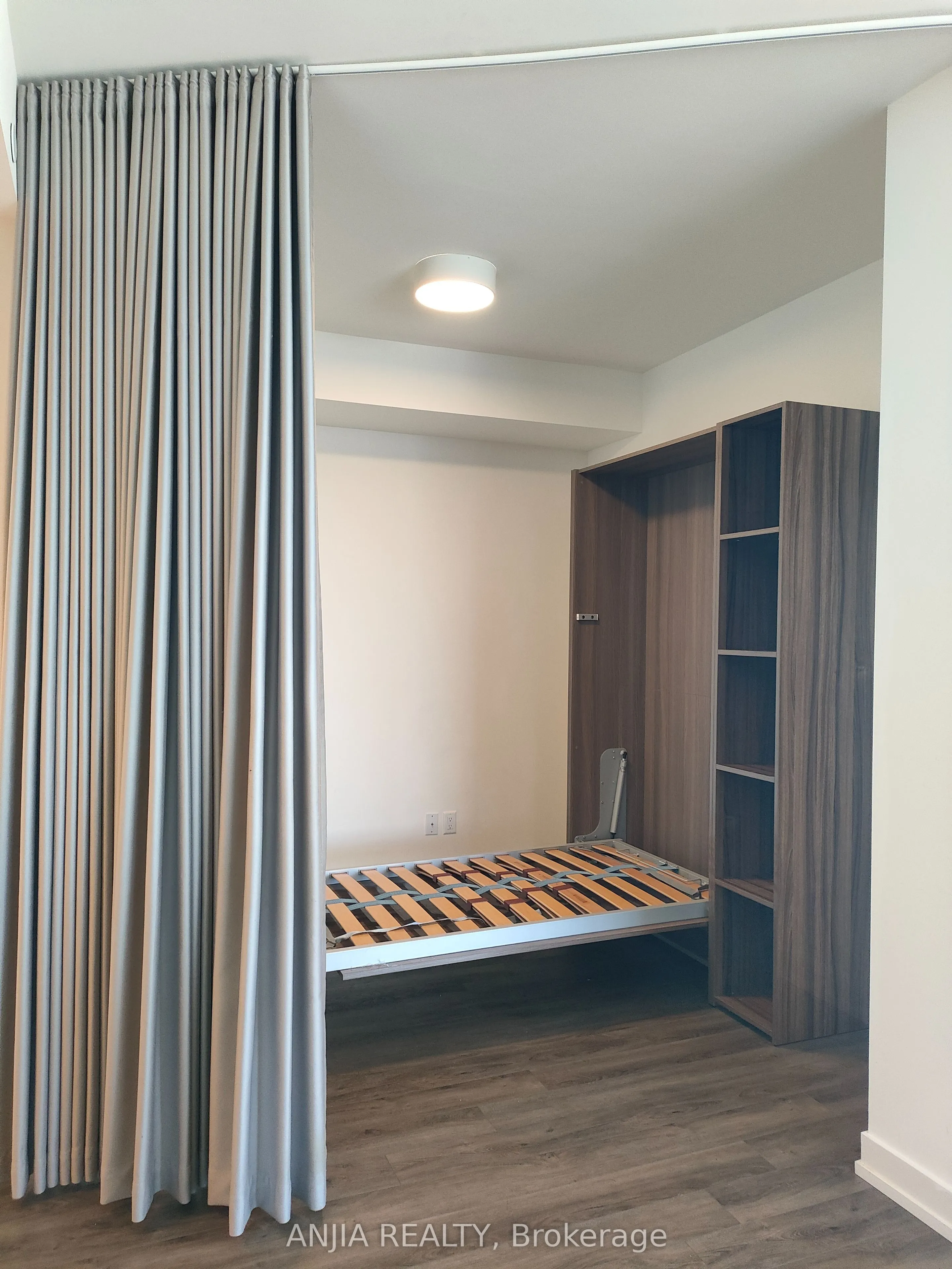1 Grandview Avenue, #1703