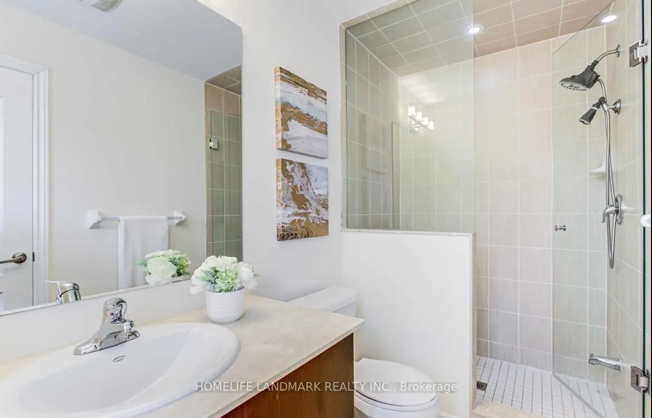 283 Bloomington Road W