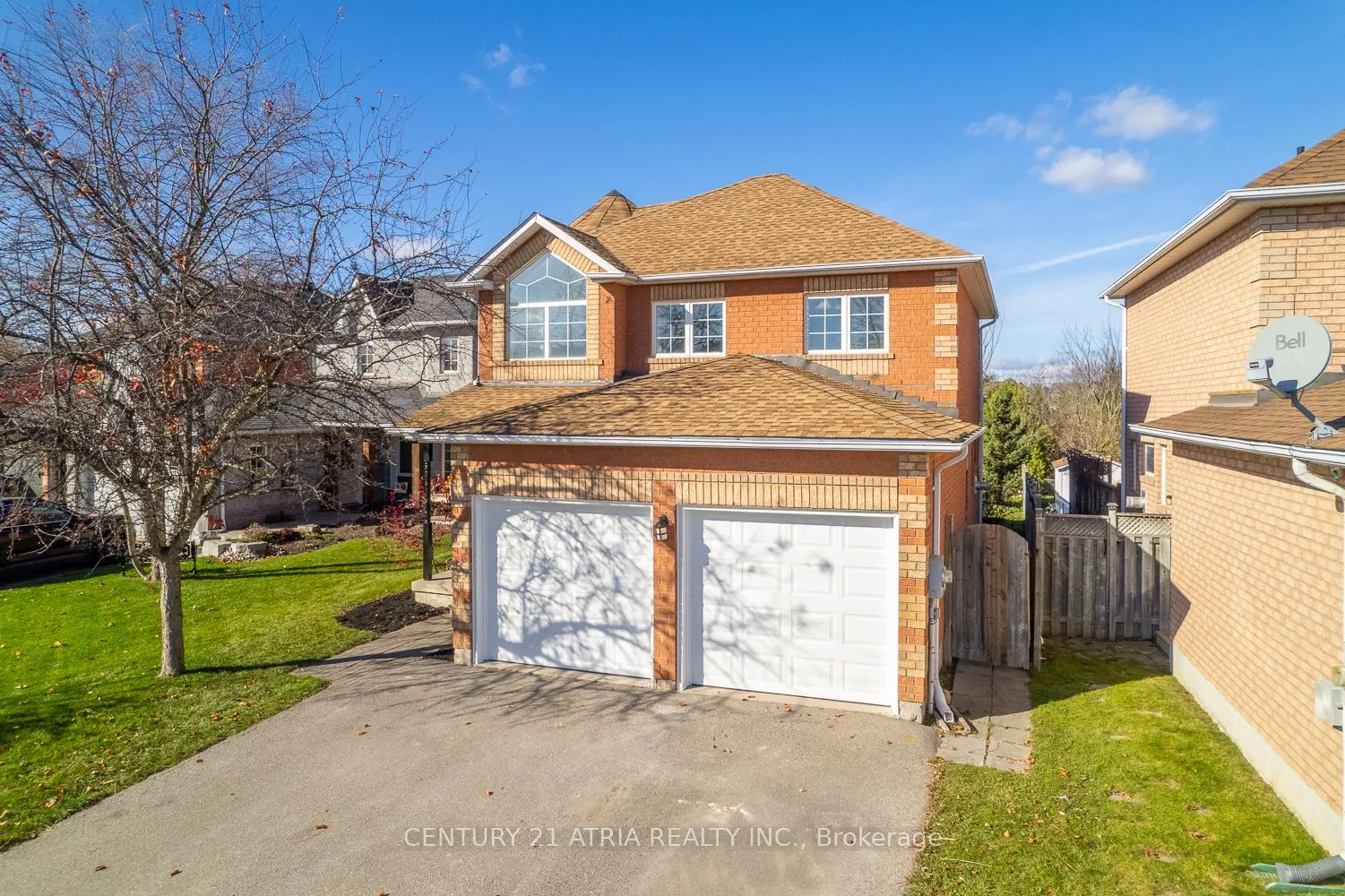 1304 Vincent Crescent