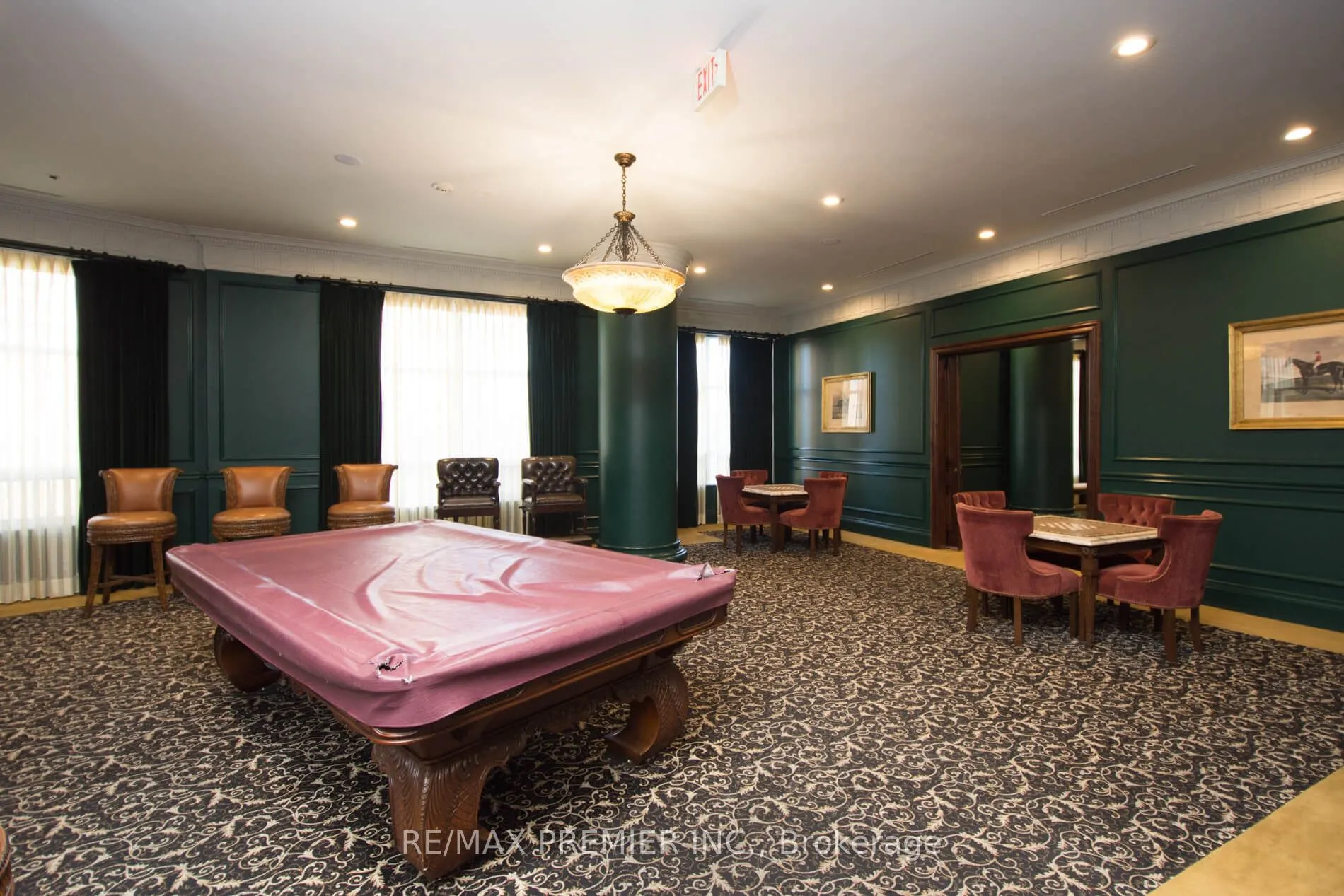 9225 Jane Street, #1401