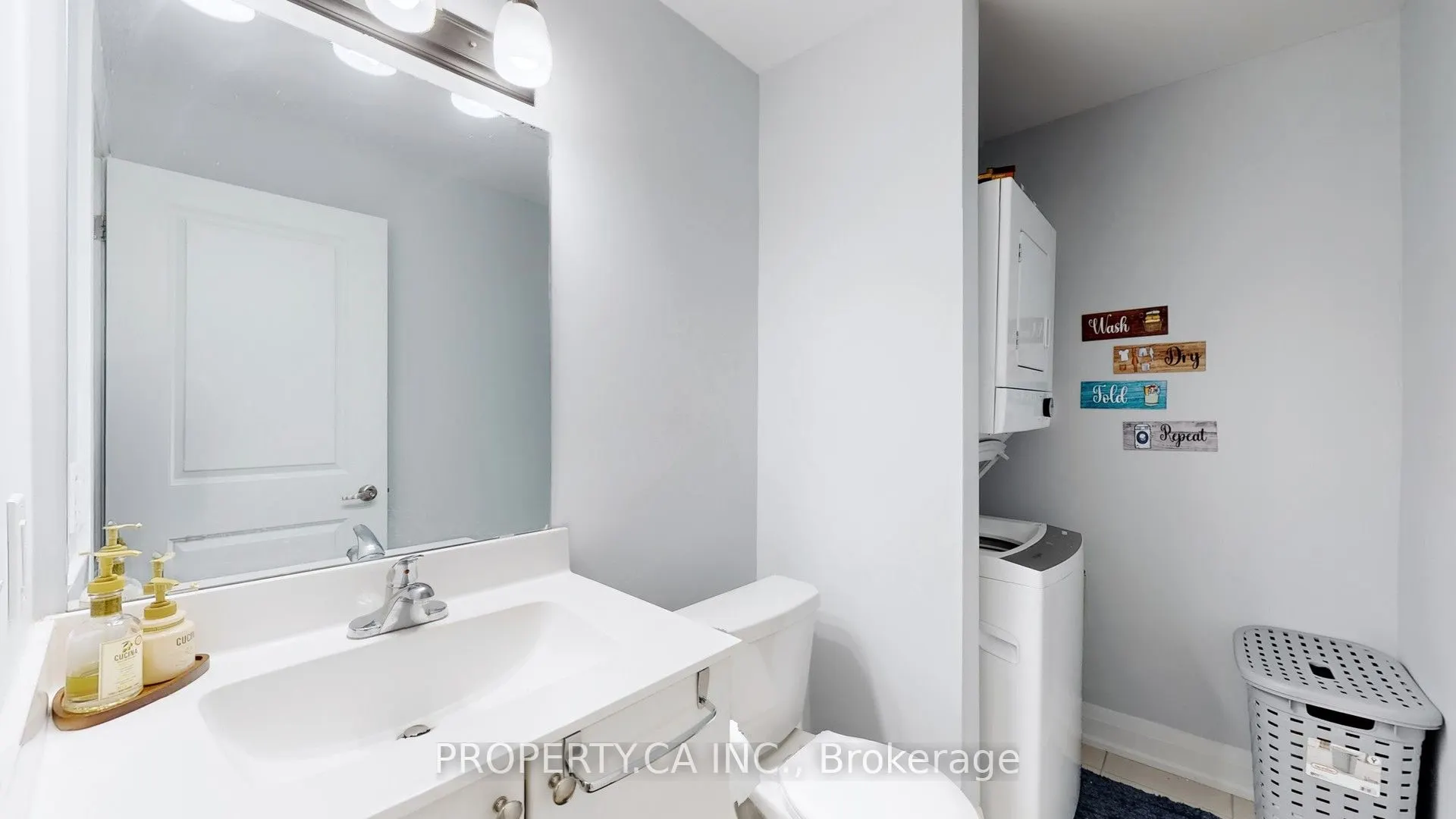 5289 Hwy 7, #203