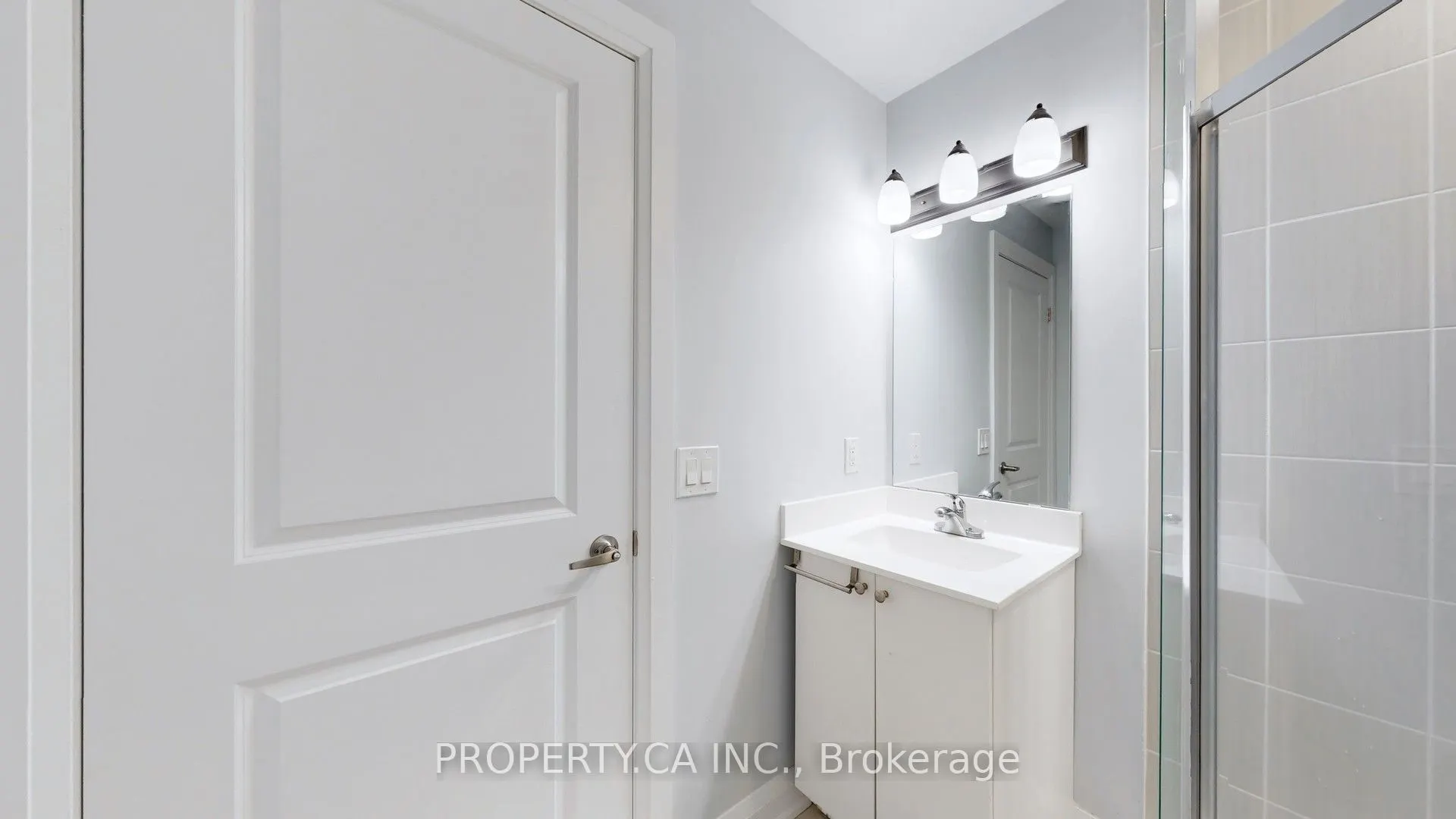 5289 Hwy 7, #203