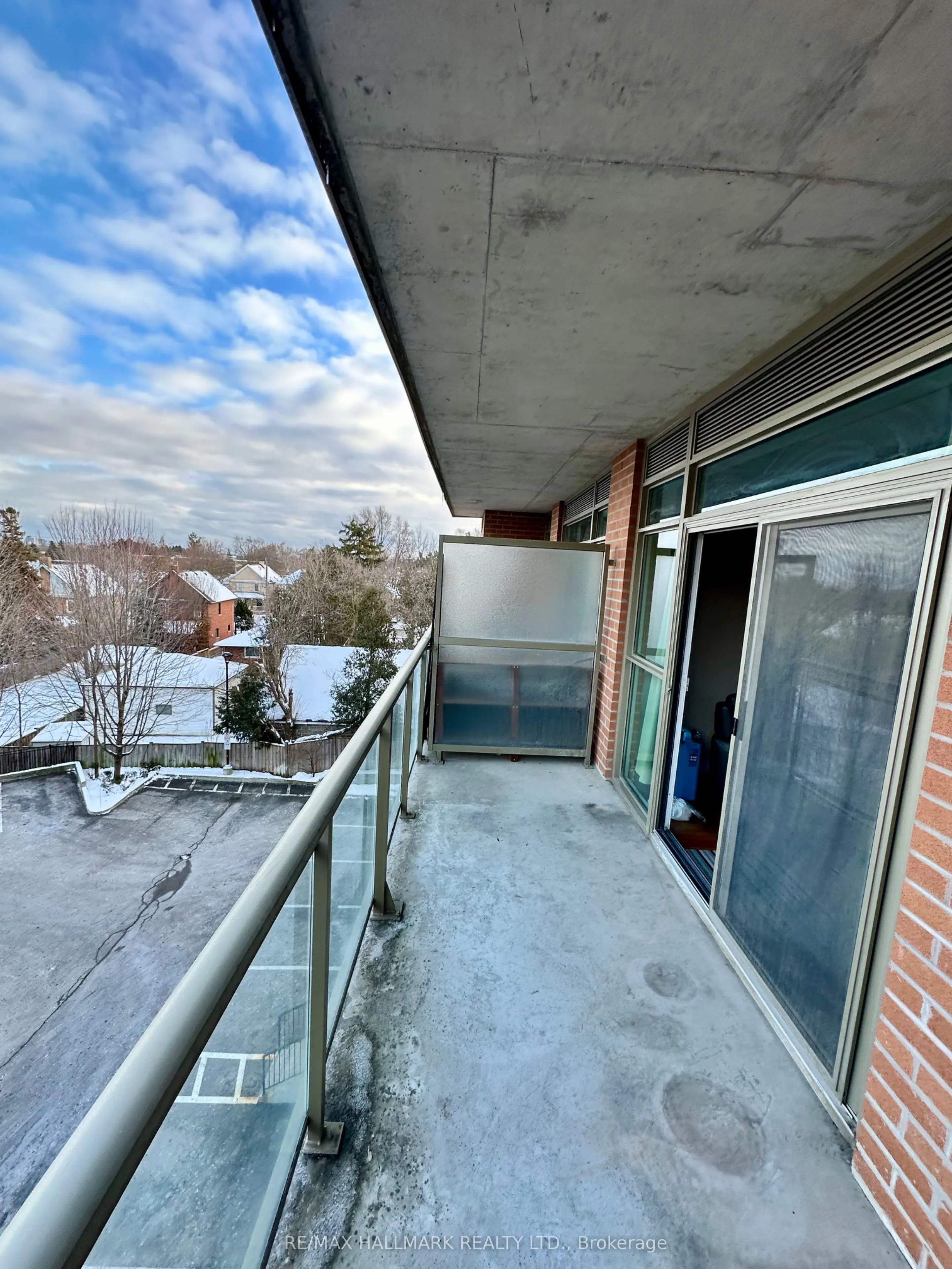 281 Woodbridge Avenue S, #410