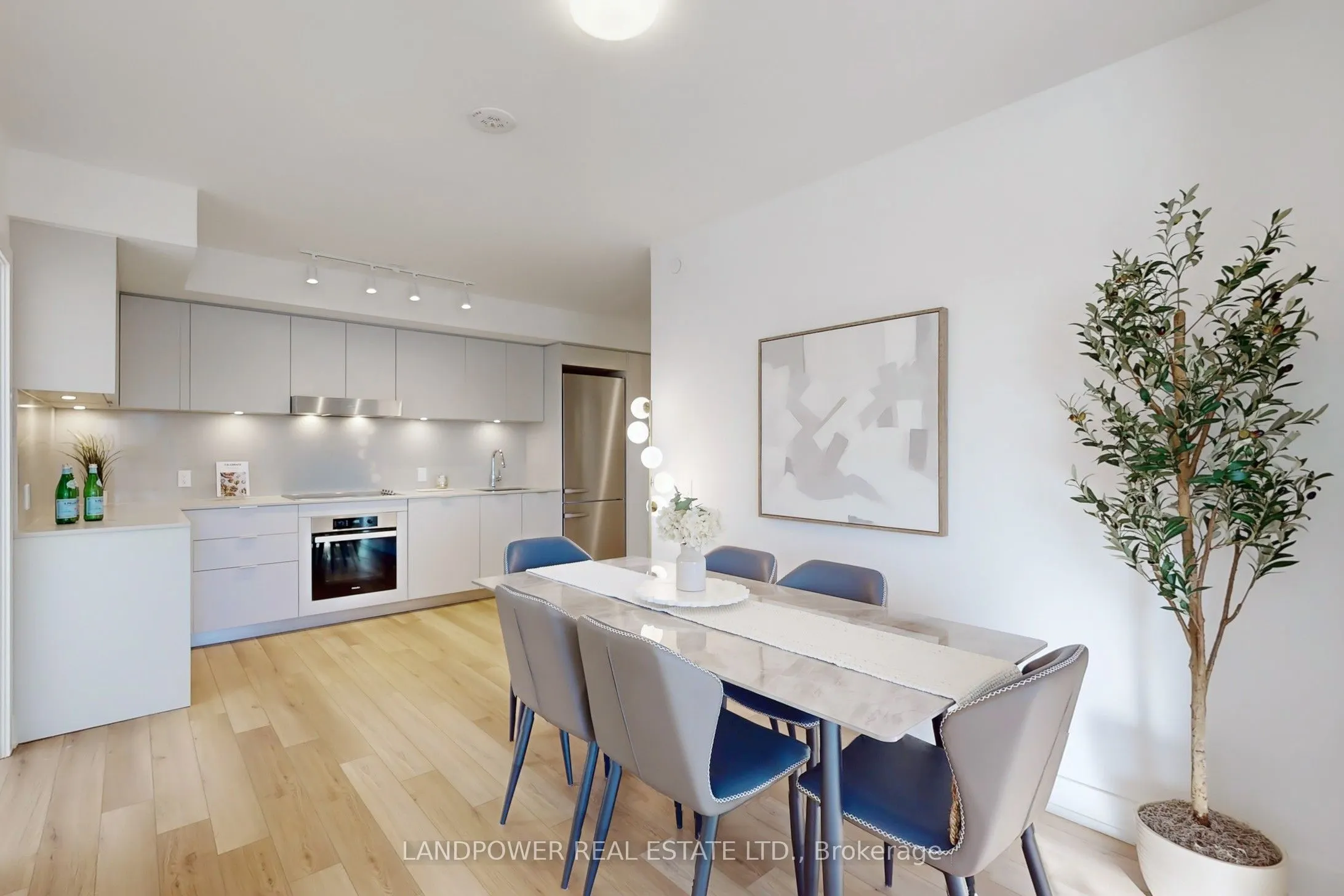 8 Cedarland Drive, #609